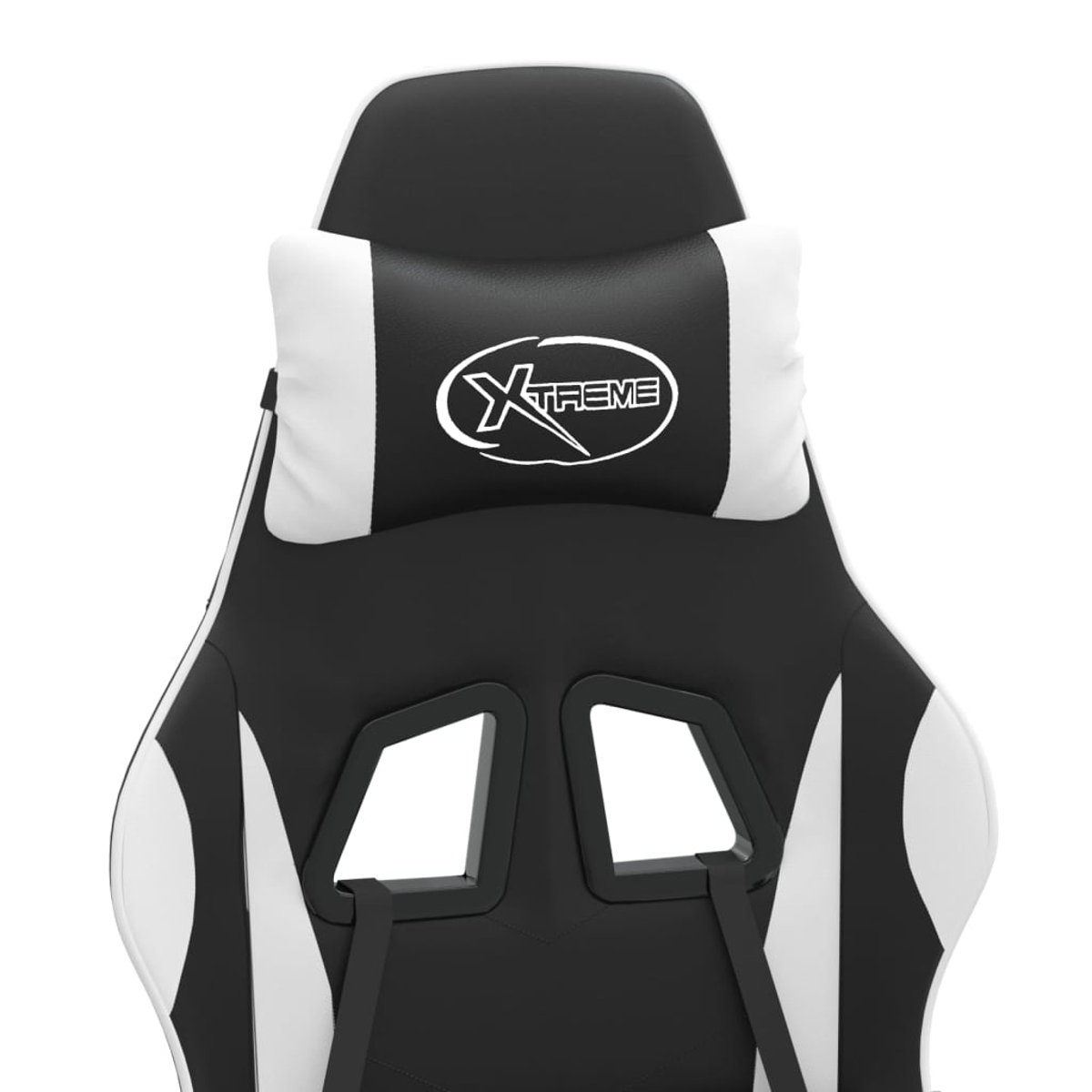 Nahaufnahme eines Gaming-Stuhls. Er ist schwarz und weiß, mit einem 'Xtreme'-Logo auf der Kopfstütze.