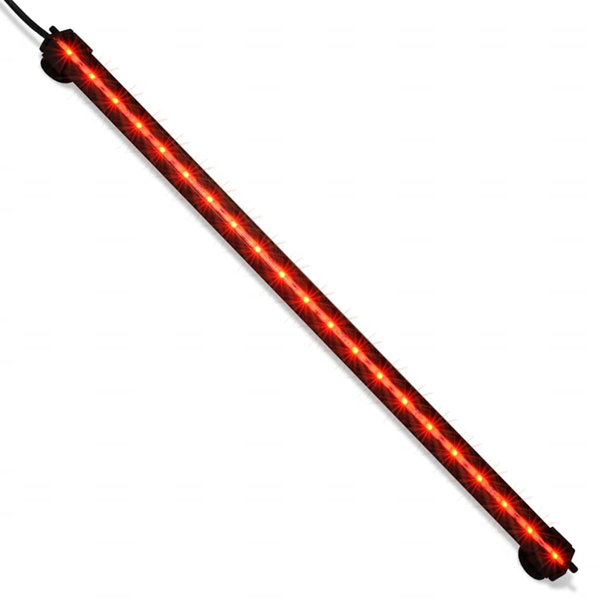 Ein langer, roter LED-Lichtstreifen mit mehreren Lichtern ist auf weißem Hintergrund abgewinkelt. Ein schwarzes Kabel erstreckt sich von einem Ende.