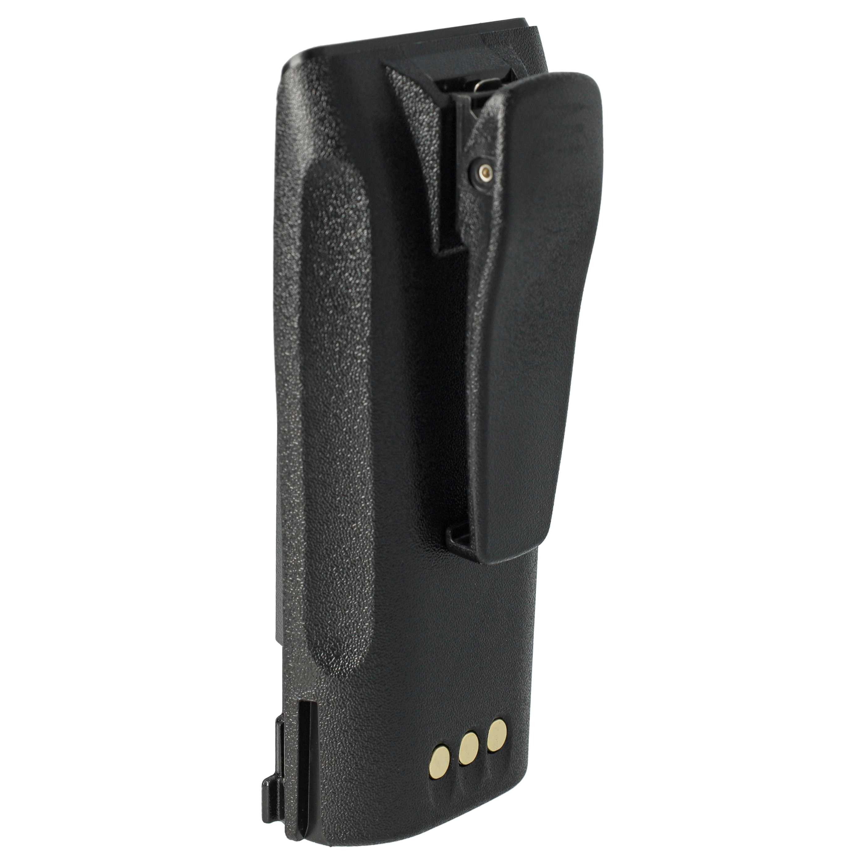 Ein schwarzes Funkbatteriepack mit Gürtelclip auf weißem Hintergrund. Es hat drei goldfarbene Kontaktpunkte.