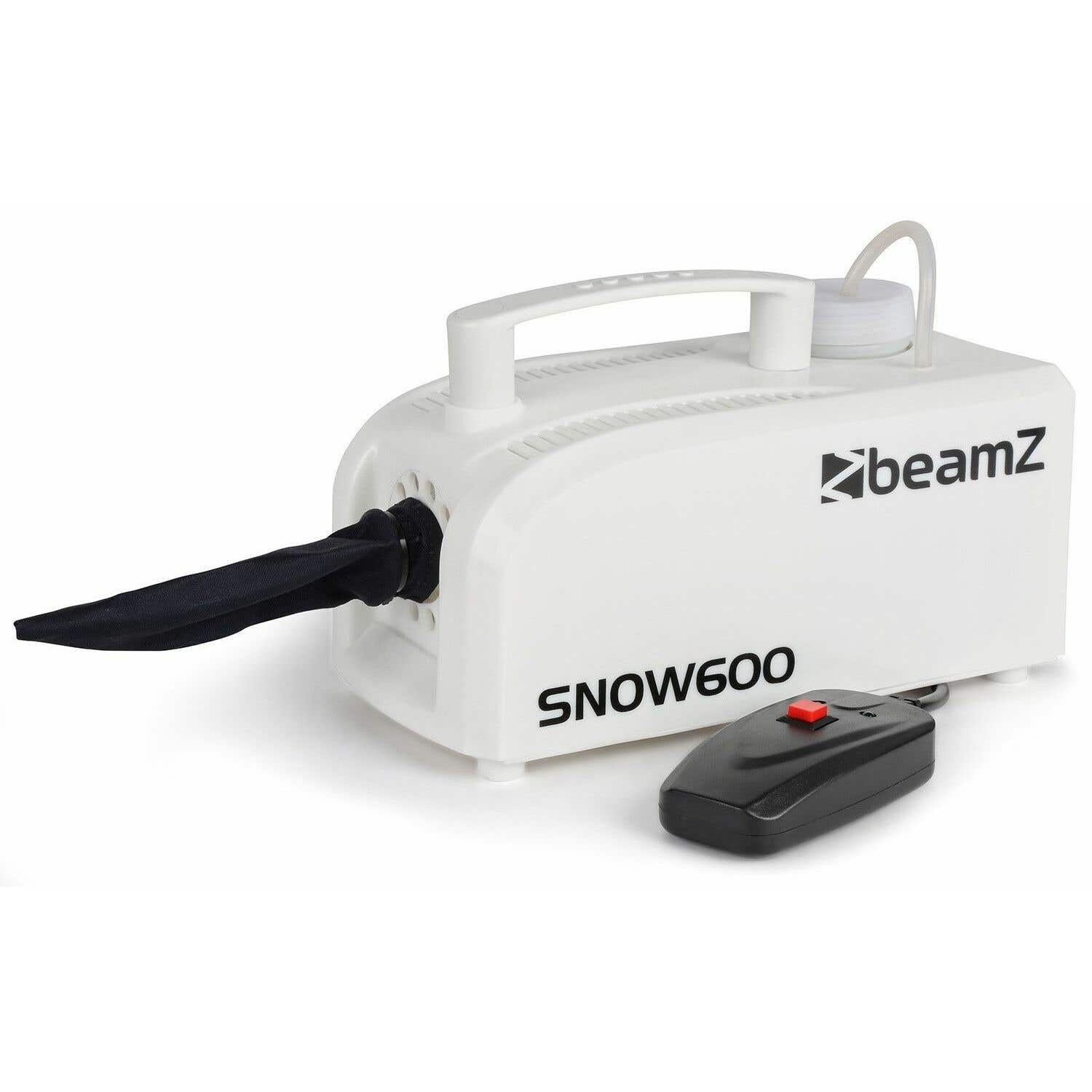 Una máquina de nieve Beamz Snow600 blanca con salida negra, mando a distancia y asa, sobre fondo blanco.