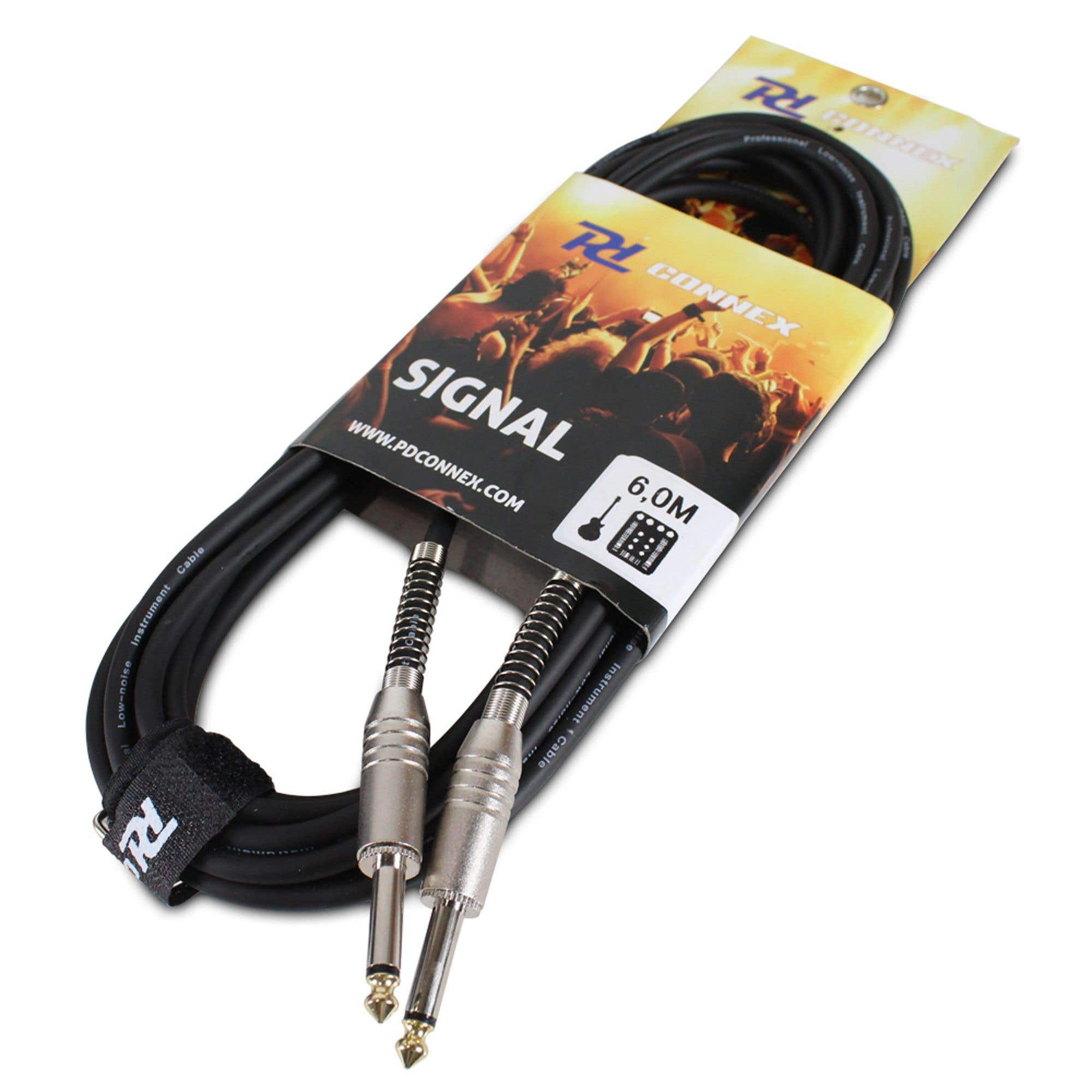Cable de instrumento negro con conectores plateados, empaquetado con una etiqueta amarilla y negra. La etiqueta dice 'SIGNAL'.