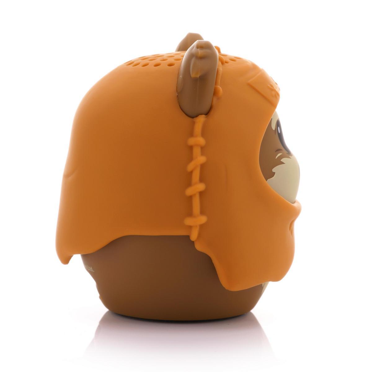 Un altoparlante a forma di Ewok. Ha un cappuccio arancione e un corpo marrone. Il cappuccio ha due piccole orecchie.