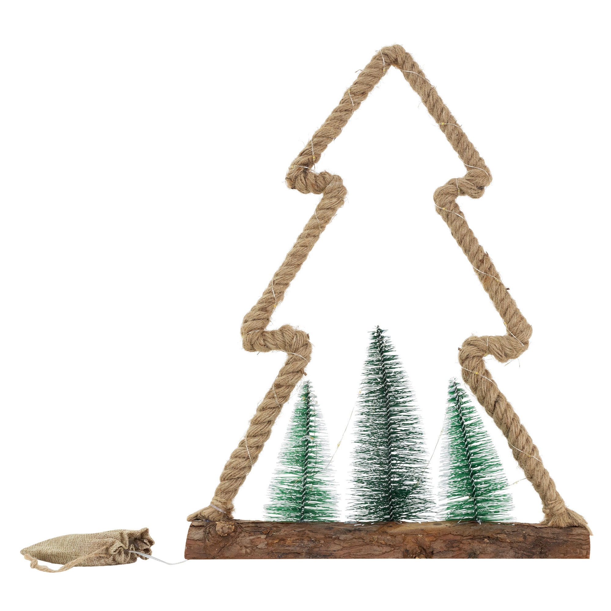 Weihnachtsdekoration in Form eines Baumes aus Seil. Enthält kleine grüne Bäume, einen Holzstamm und einen Sack.