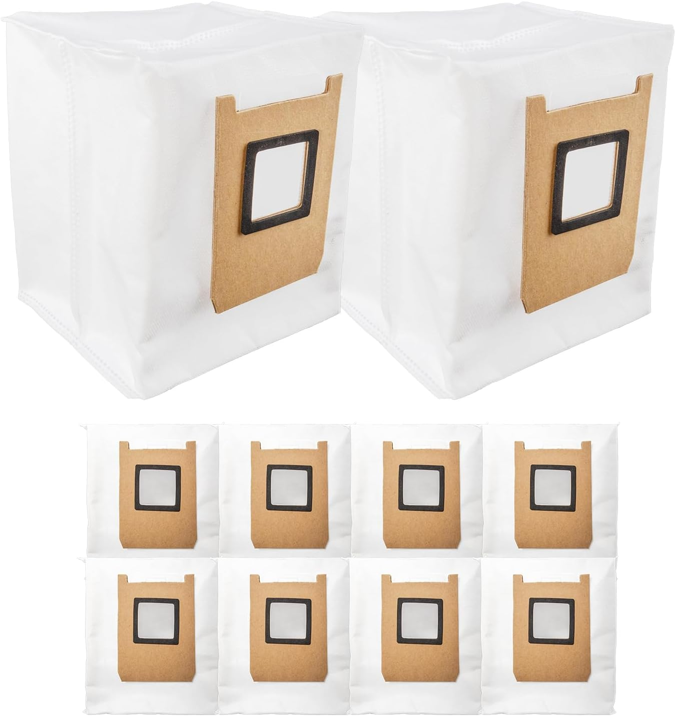 Neun weiße Staubsaugerbeutel. Zwei stehen aufrecht, sieben sind in einem Raster angeordnet. Jede hat ein braunes Papierrechteck mit einem schwarzen Quadrat.
