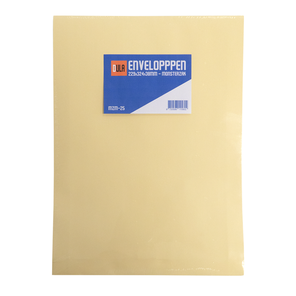 Een pakje crèmekleurige enveloppen. Een blauw-wit label vermeldt het merk en productdetails, met een barcode.