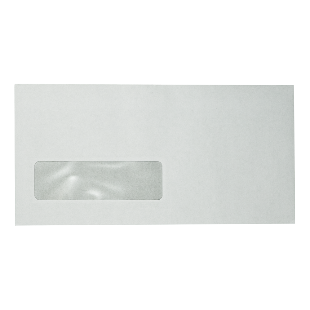 Een witte envelop met een rechthoekig transparant venster in het midden, ontworpen voor het verzenden van documenten, op een witte achtergrond.