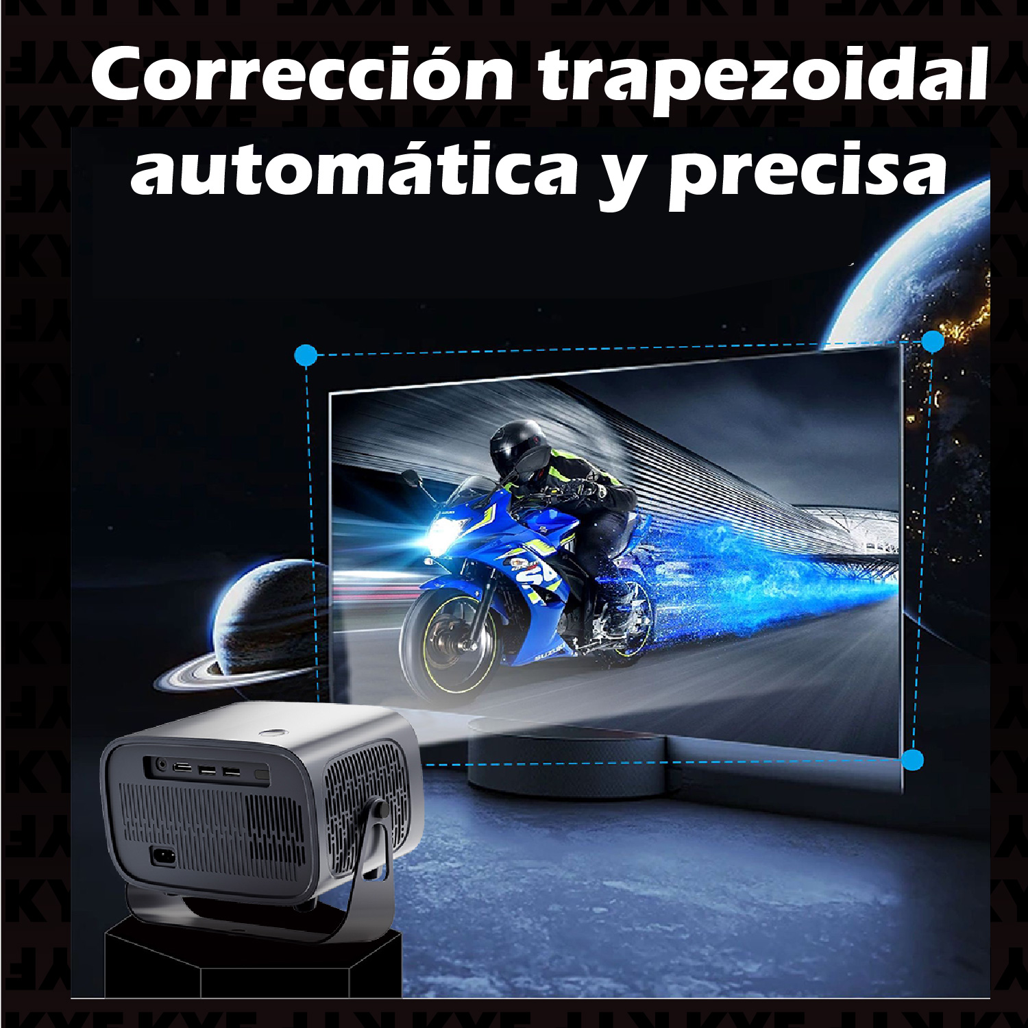Un proyector muestra una imagen de motocicleta con un rastro azul. El proyector está sobre un soporte. Espacio y texto en el fondo.