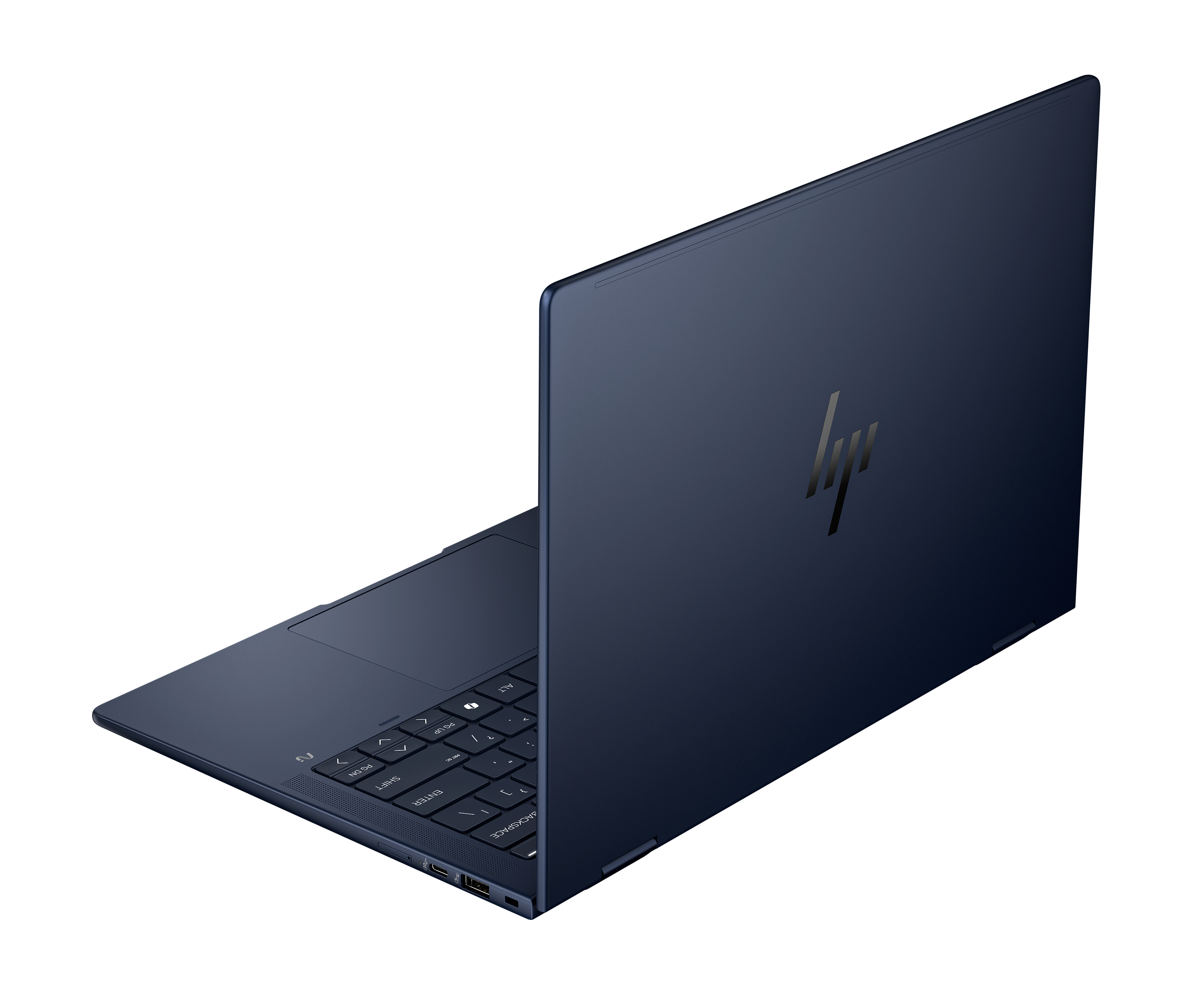 Un laptop HP blu navy è aperto, mostrando la tastiera e il retro con il logo HP. Sfondo bianco.