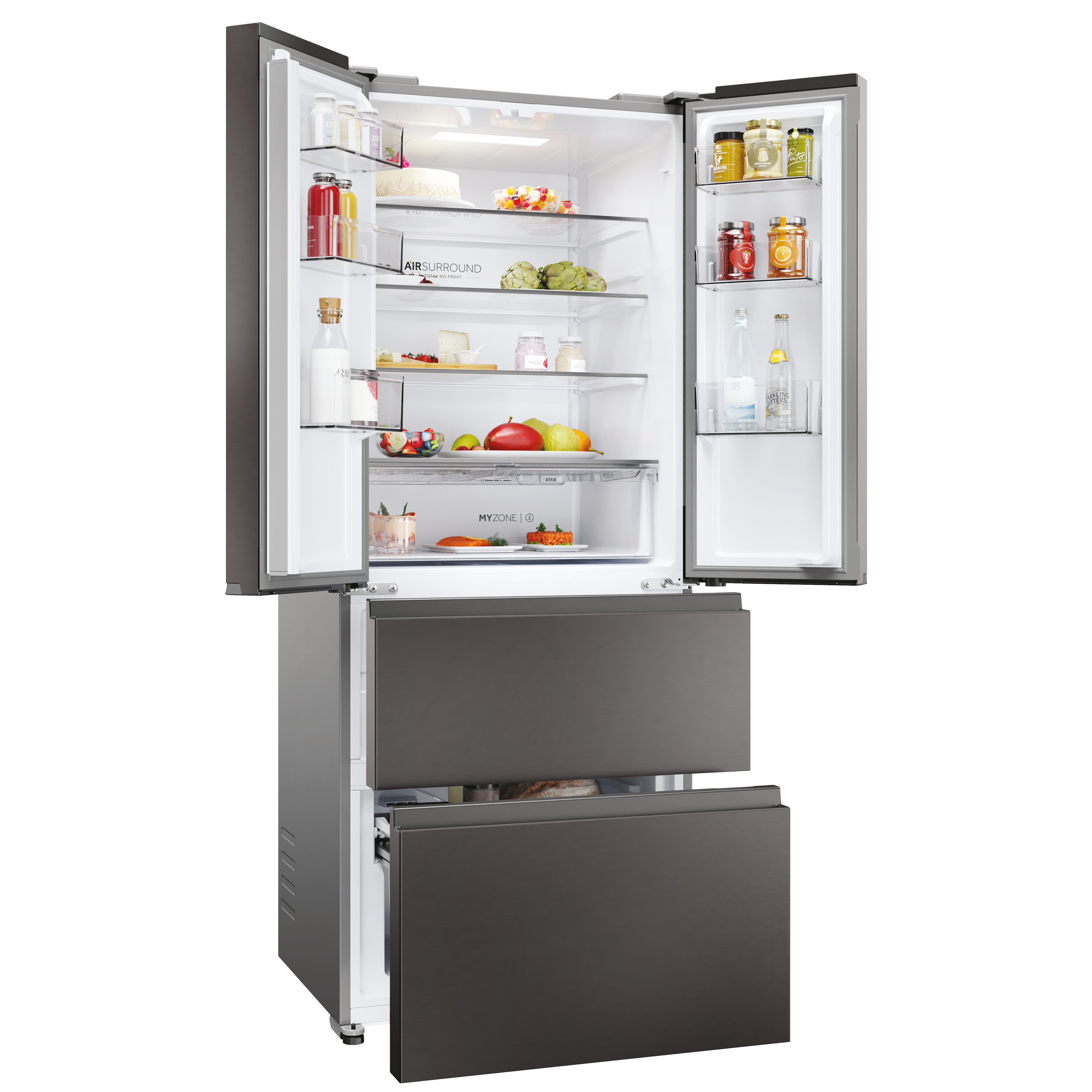 Un frigorifero moderno e aperto mostra cibo sugli scaffali. Ha due cassetti sotto. Le porte sono aperte.