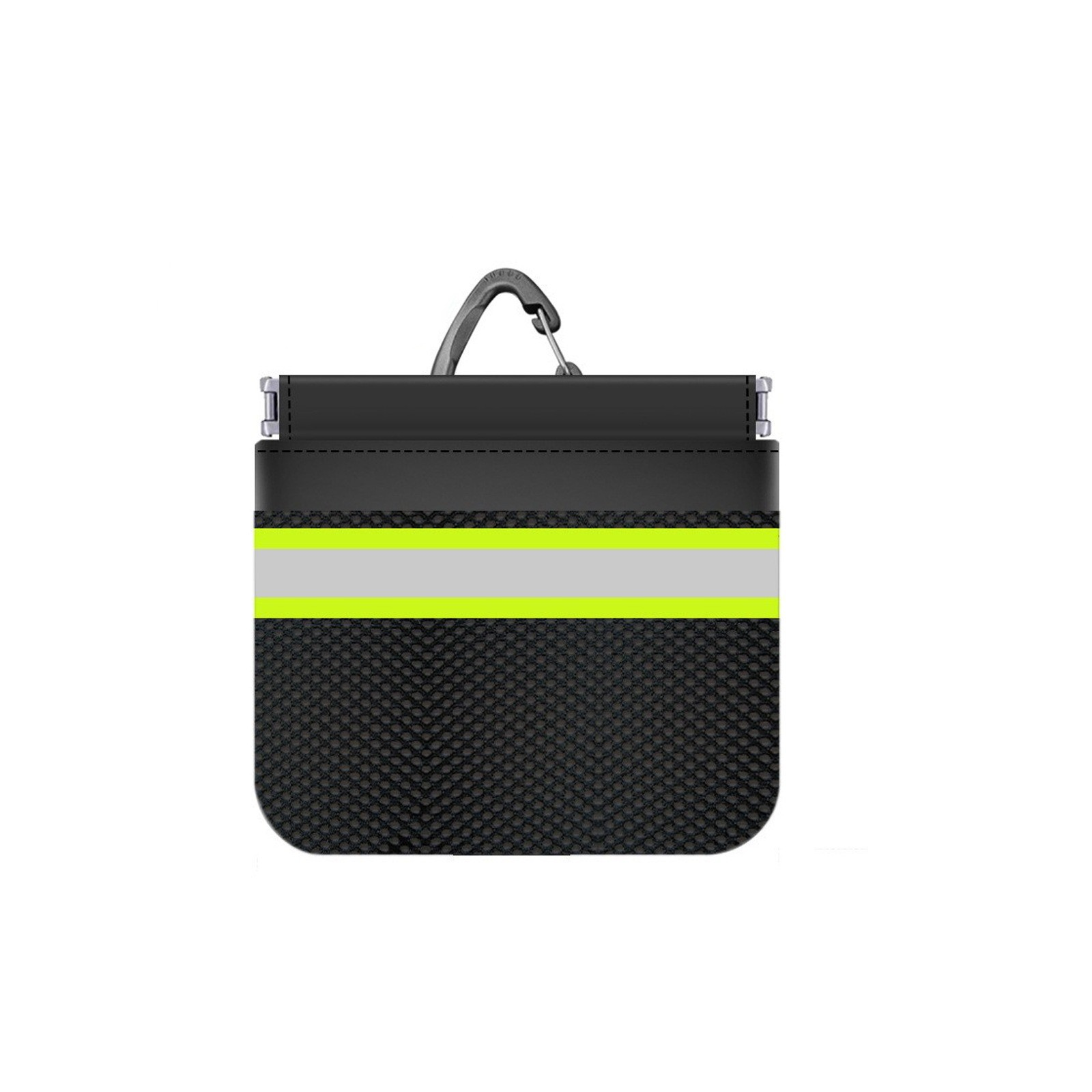 Schwarze Tasche mit reflektierenden Streifen und Karabinerhaken. Der Boden hat eine Netzstruktur. Weißer Hintergrund.