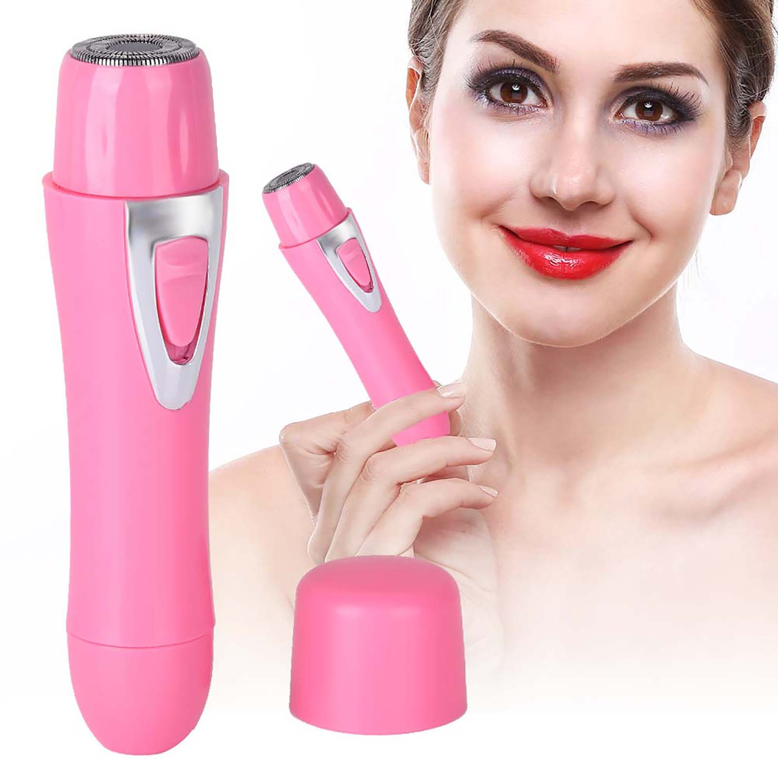 Eine Frau hält einen pinkfarbenen Elektrorasierer. Zwei Rasierer und eine Kappe sind im Vordergrund. Die Frau lächelt mit rotem Lippenstift.