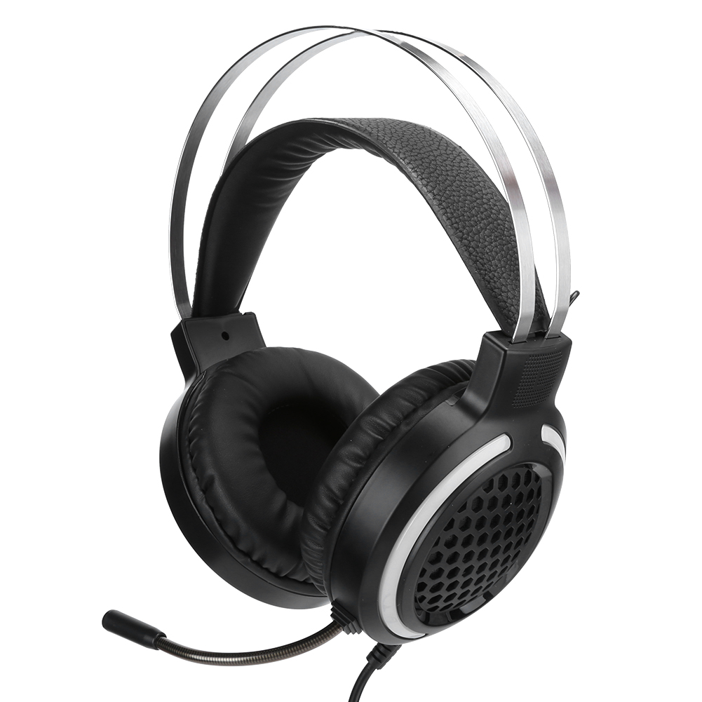 Schwarzes Gaming-Headset mit silbernen Akzenten. Enthält ein Mikrofon und ein gepolstertes Kopfband. Die Ohrmuscheln haben ein Wabenmuster.