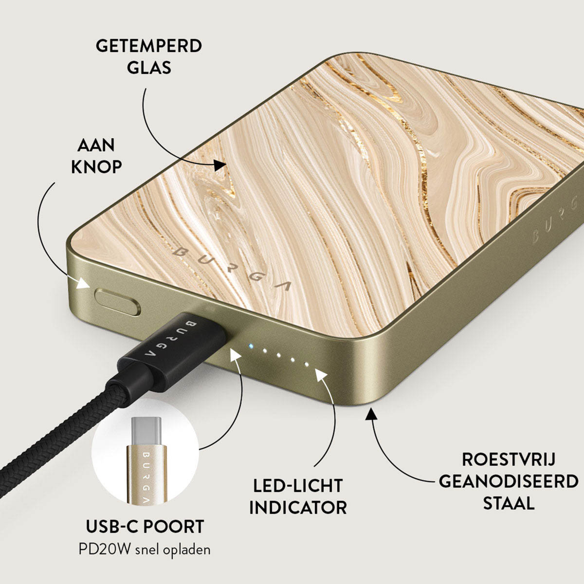 Une batterie externe avec un design en marbre est connectée via USB-C. Elle dispose d'un indicateur LED et est en acier inoxydable.