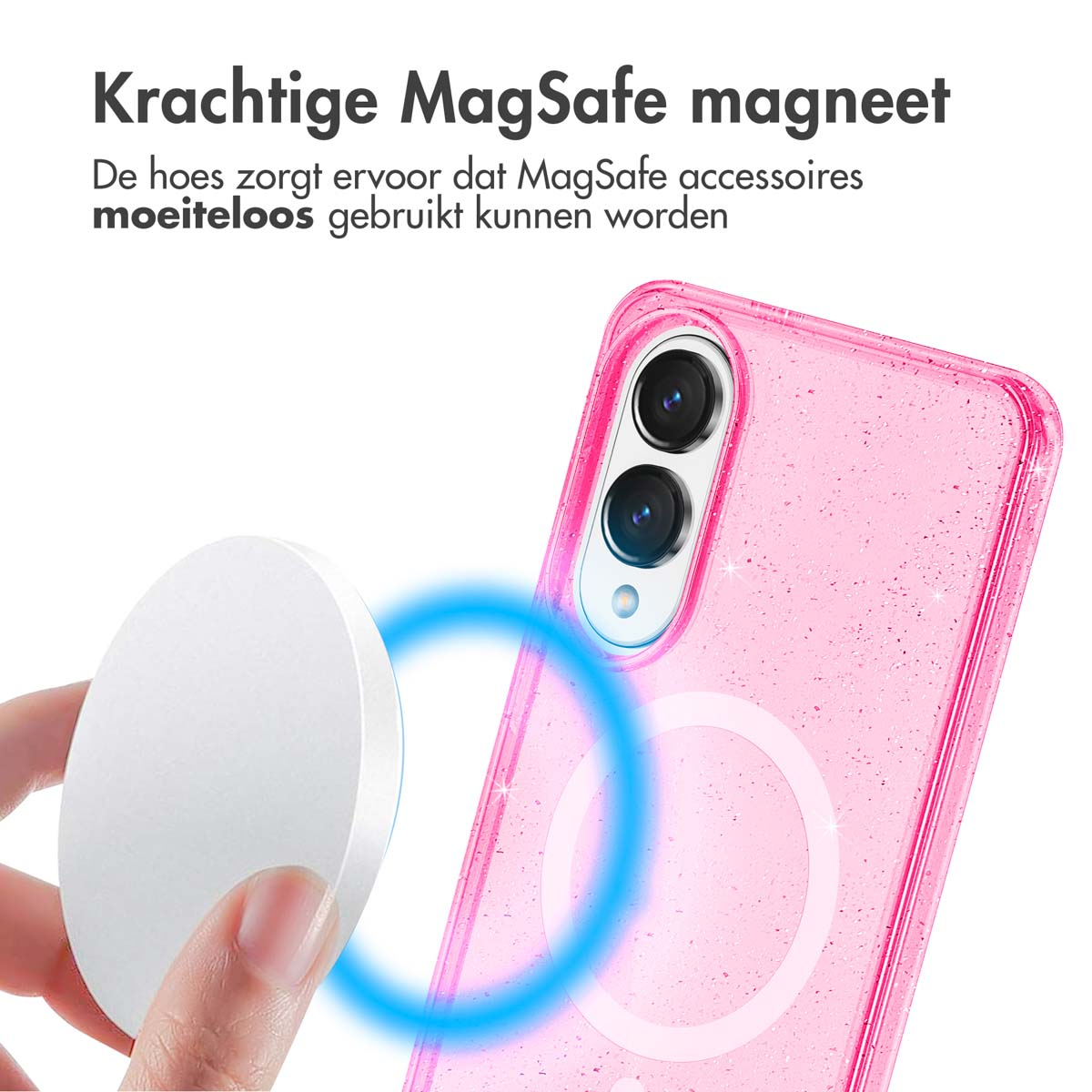 Une main tient un accessoire MagSafe blanc près d'une coque de téléphone rose. Un cercle bleu indique la fixation magnétique. 