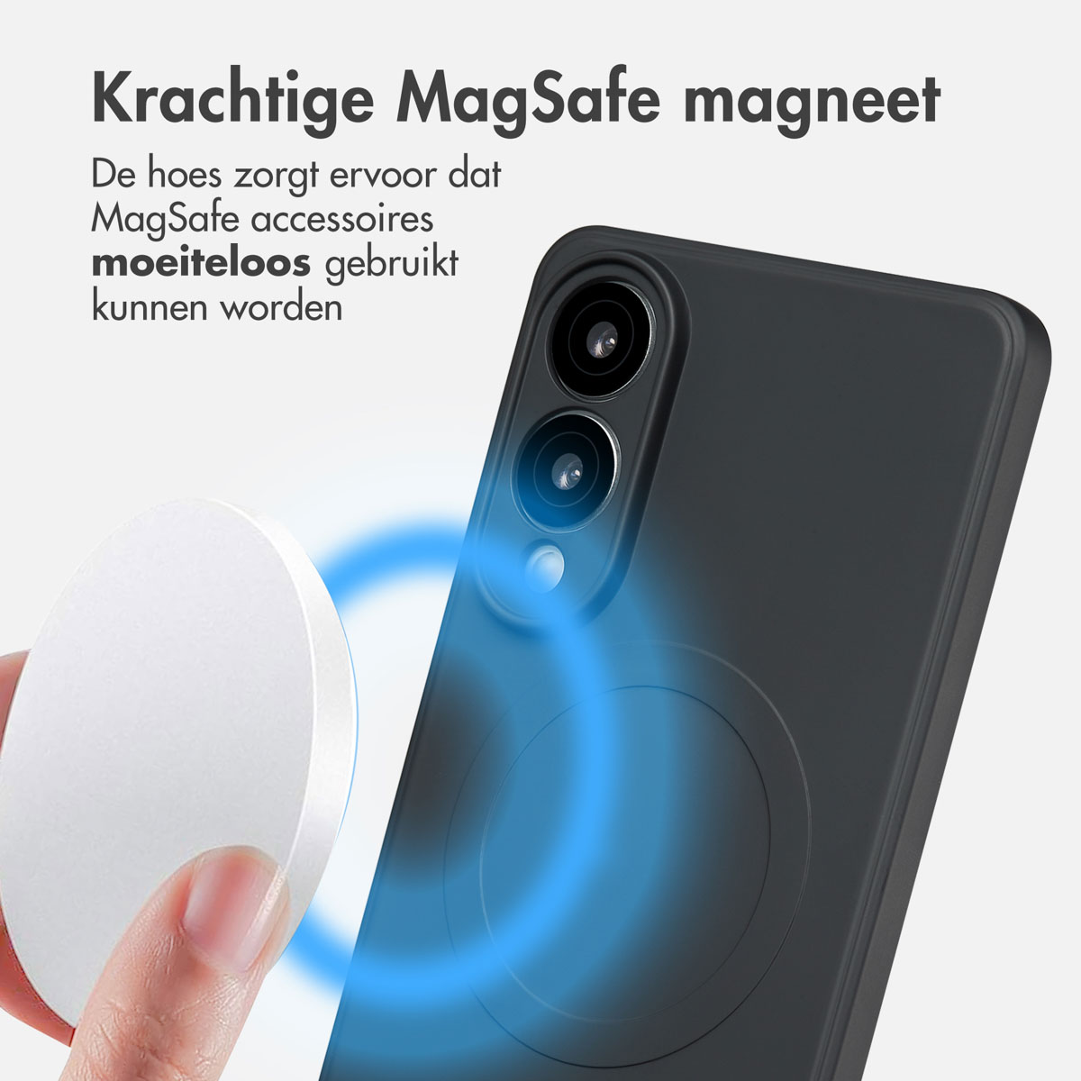 Een telefoonhoesje met een MagSafe-magneet. Een wit magnetisch accessoire wordt dicht bij de telefoon gehouden. Tekst in het Nederlands. Blauw lichteffect.