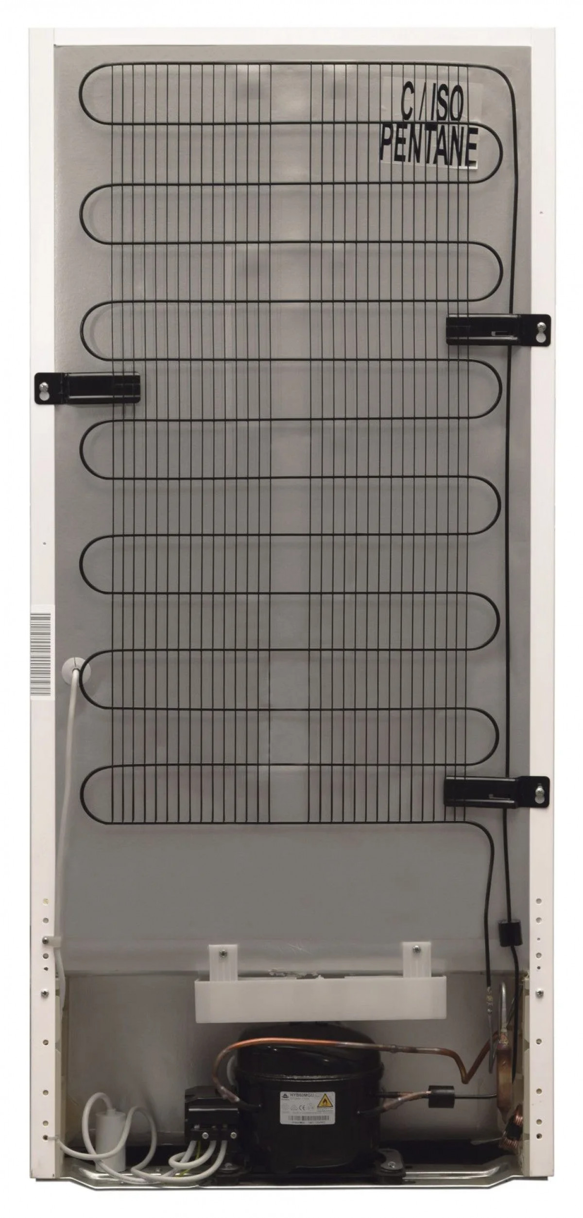 Widok z tyłu lodówki. Posiada czarną kratkę, sprężarkę i różne elementy. Na górze znajduje się etykieta z tekstem.