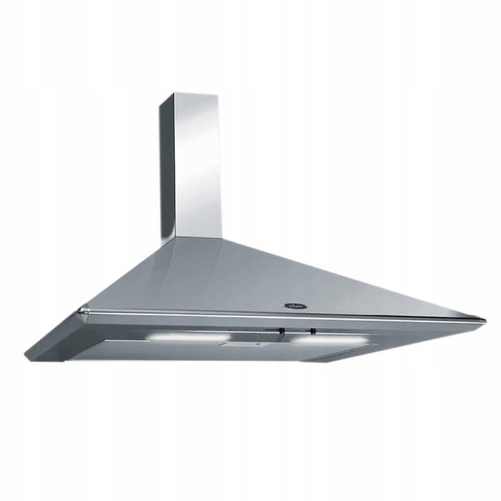 Nowoczesny, srebrny okap kuchenny. Ma prostokątny komin i trójkątną podstawę z oświetleniem. Tło jest białe.