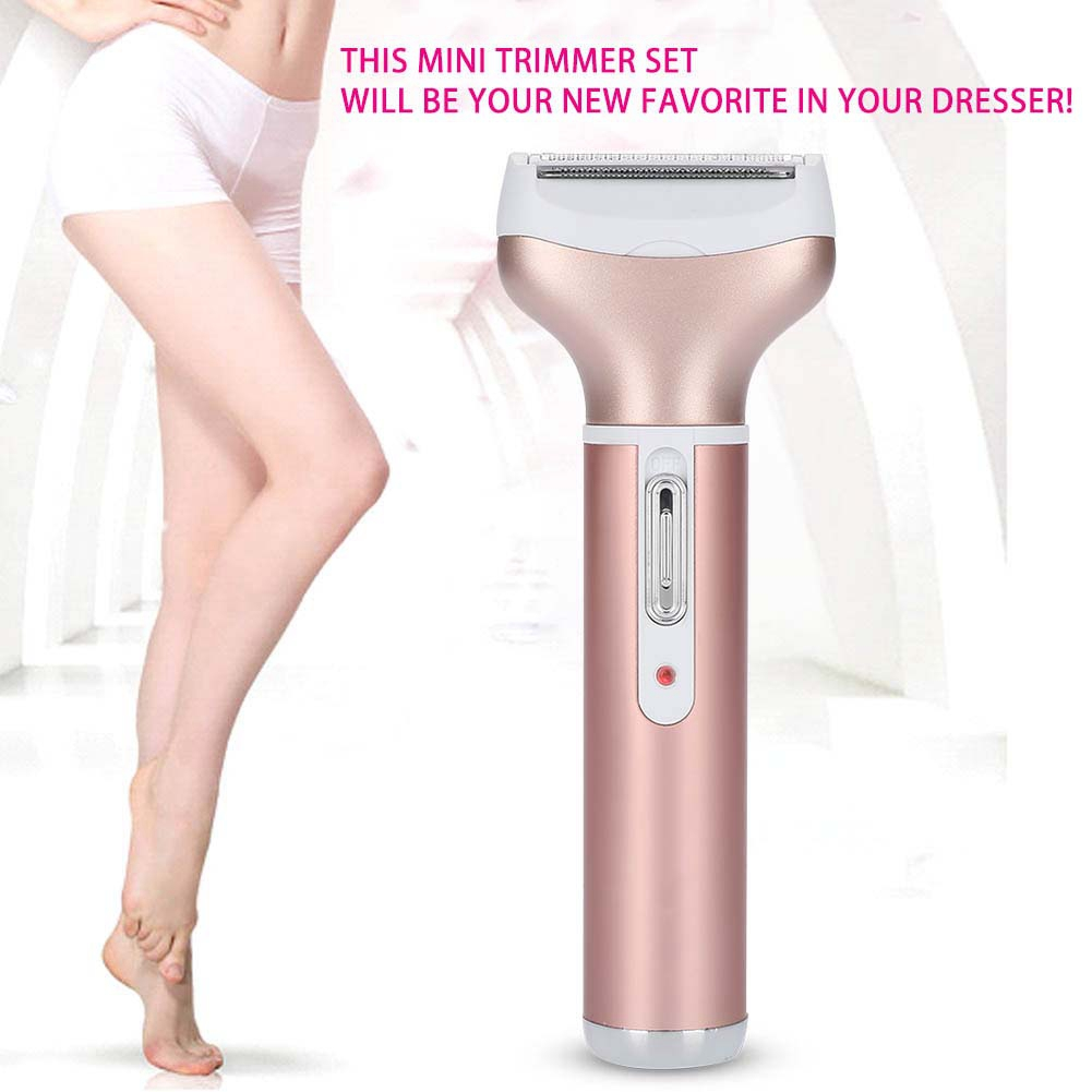 Ein roségoldener Trimmer und die Beine einer Frau. Text: Dieses Mini-Trimmer-Set wird Ihr neuer Favorit in Ihrer Kommode sein!