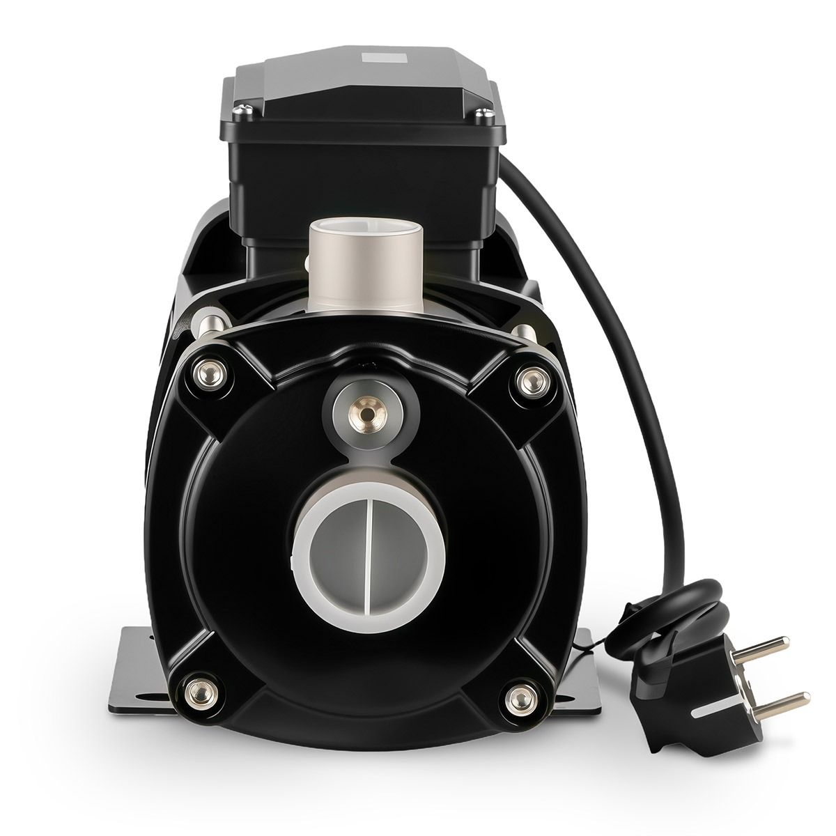Bomba de agua negra con boquilla plateada, cable de alimentación y enchufe. Se asienta sobre una base metálica, aislada sobre fondo blanco.