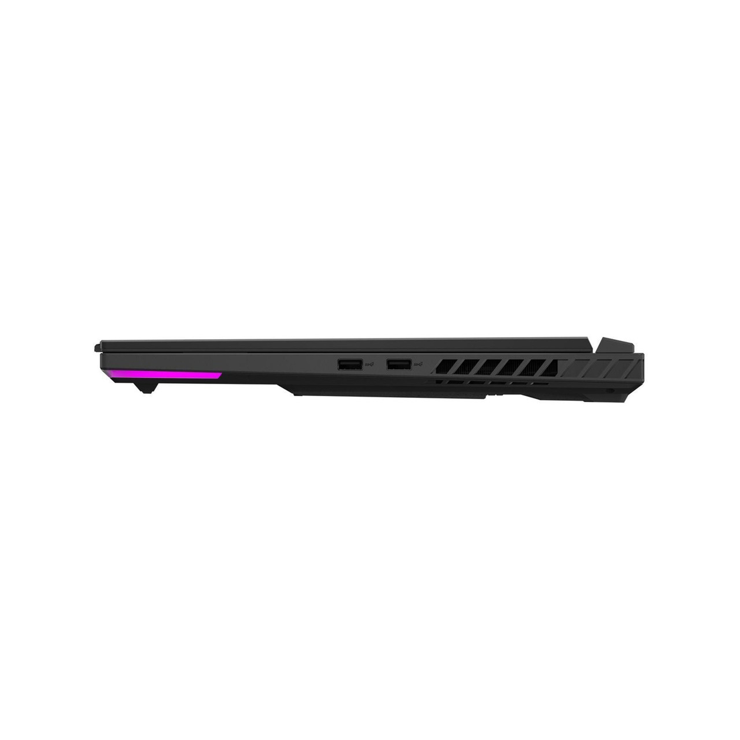Pembe ışık şeridine sahip siyah bir dizüstü bilgisayarın yan görünümü. USB portları görülebilir. Dizüstü bilgisayar beyaz bir arka plan üzerinde.