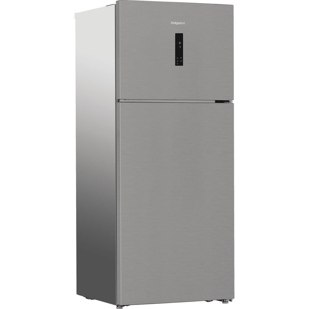Un frigorifero Hotpoint argentato. Ha un congelatore sopra e un frigorifero sotto. Il marchio e il display sono visibili.