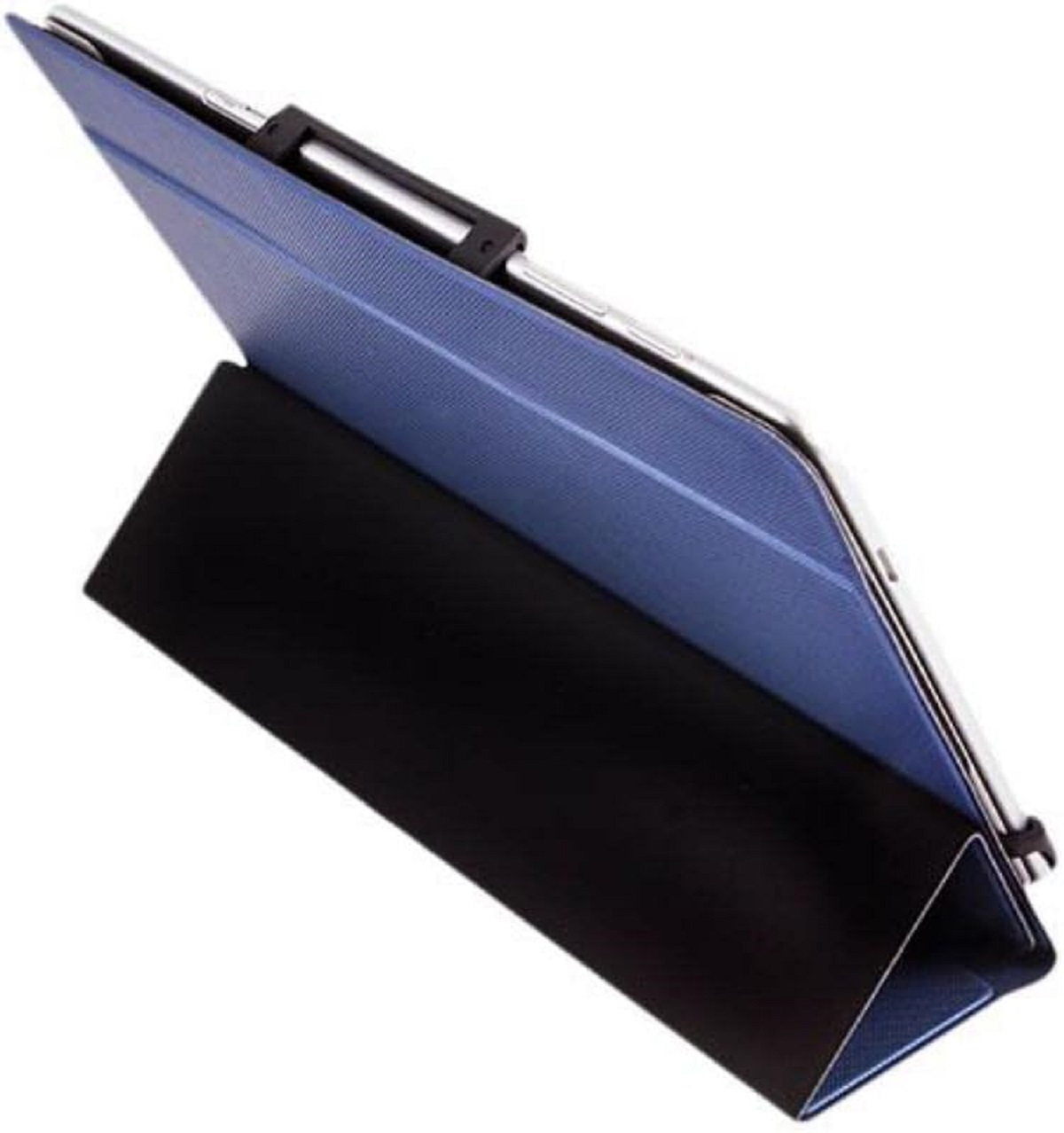 Una tableta en una funda azul y negra se muestra abierta. La funda está en ángulo, revelando la tableta. El fondo es blanco.
