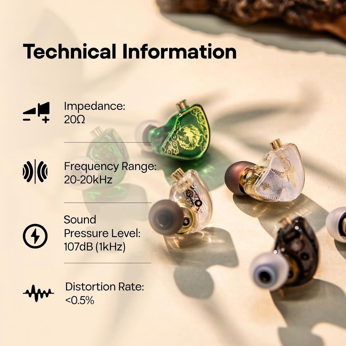 Afbeelding toont oordopjes met technische specificaties: impedantie 20Ω, frequentiebereik 20-20kHz, geluidsdruk 107dB, vervorming <lt/>0,5%.