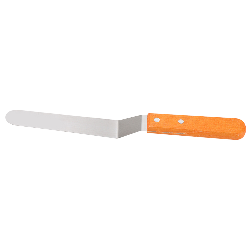 Ein Spatel mit einer Edelstahlklinge und einem orangefarbenen Holzgriff. Die Klinge ist abgewinkelt. Zwei kleine silberne Nieten befinden sich am Griff.