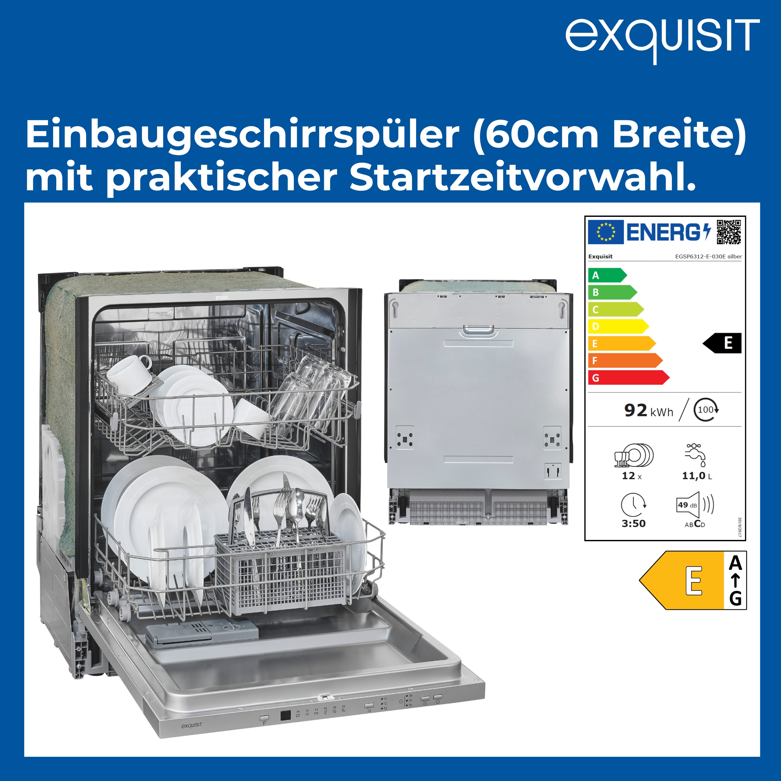Geschirrspüler mit Geschirr, Energieetikett rechts, weiße Teller, Gläser und Besteck.