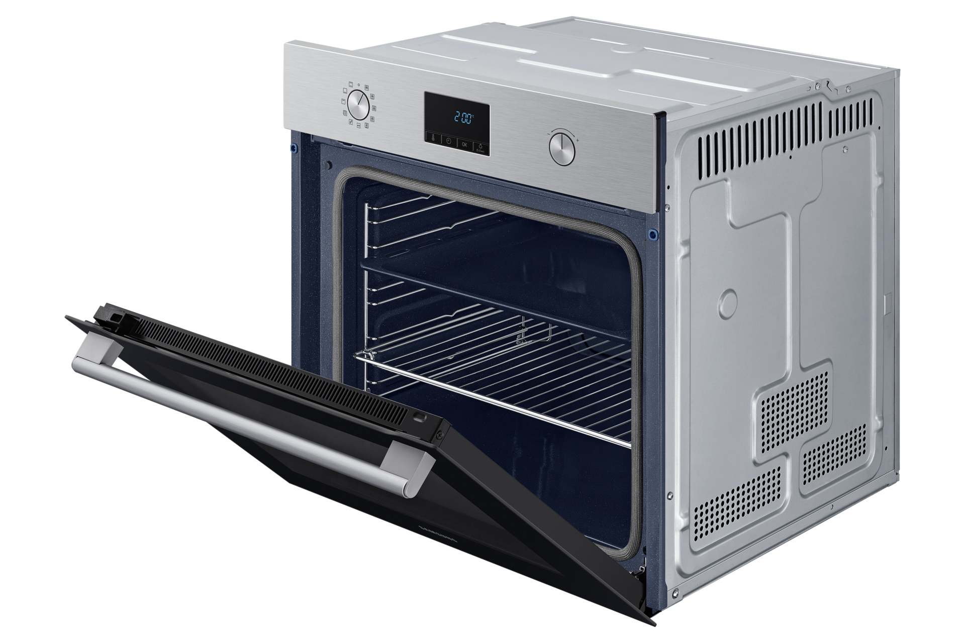 Un forno con la porta aperta, che mostra l'interno. Il forno è argentato. La porta è nera e l'interno blu scuro.