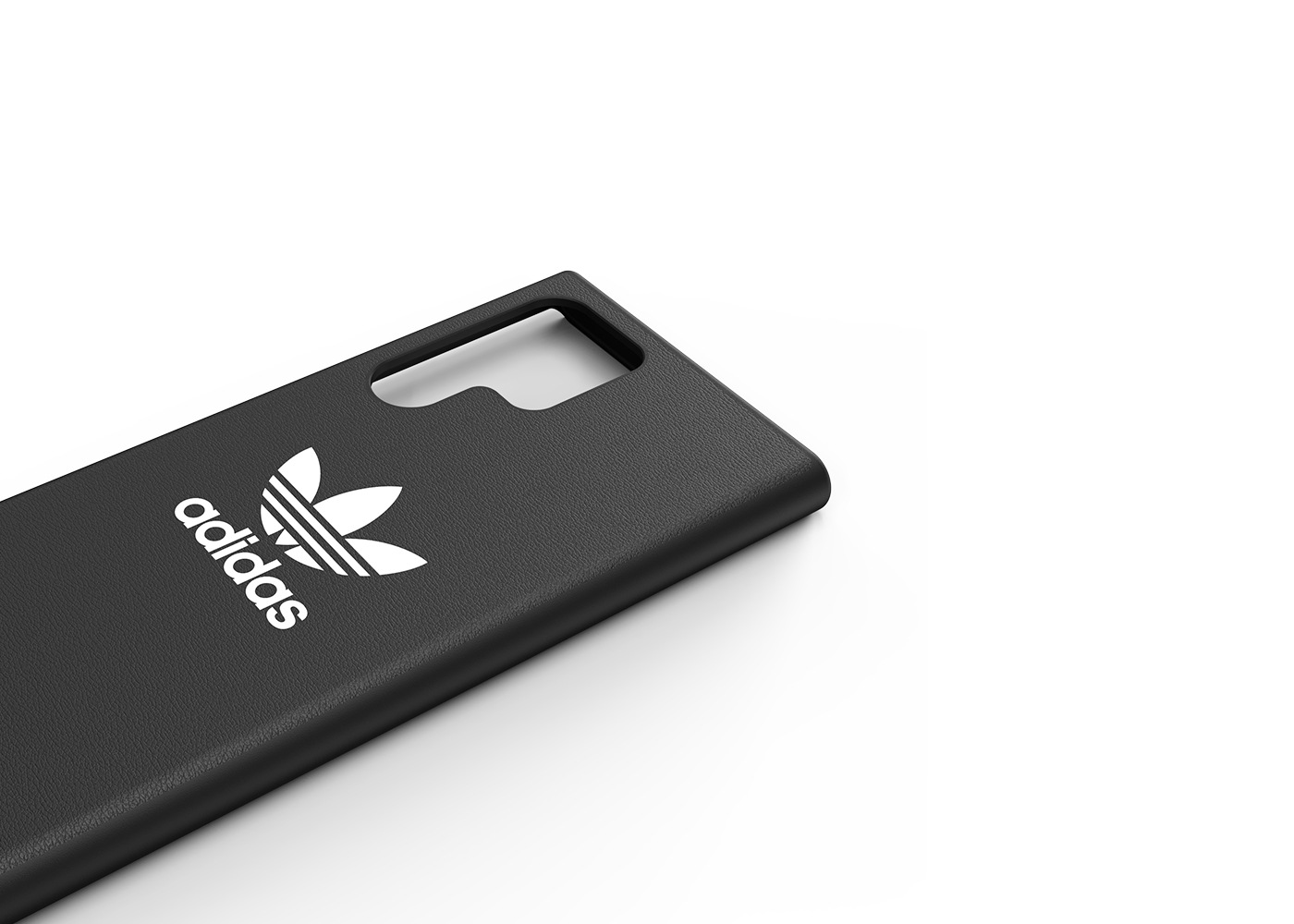 Schwarze Handyhülle mit weißem Adidas-Logo. Die Hülle hat einen Kameraausschnitt, vor weißem Hintergrund.