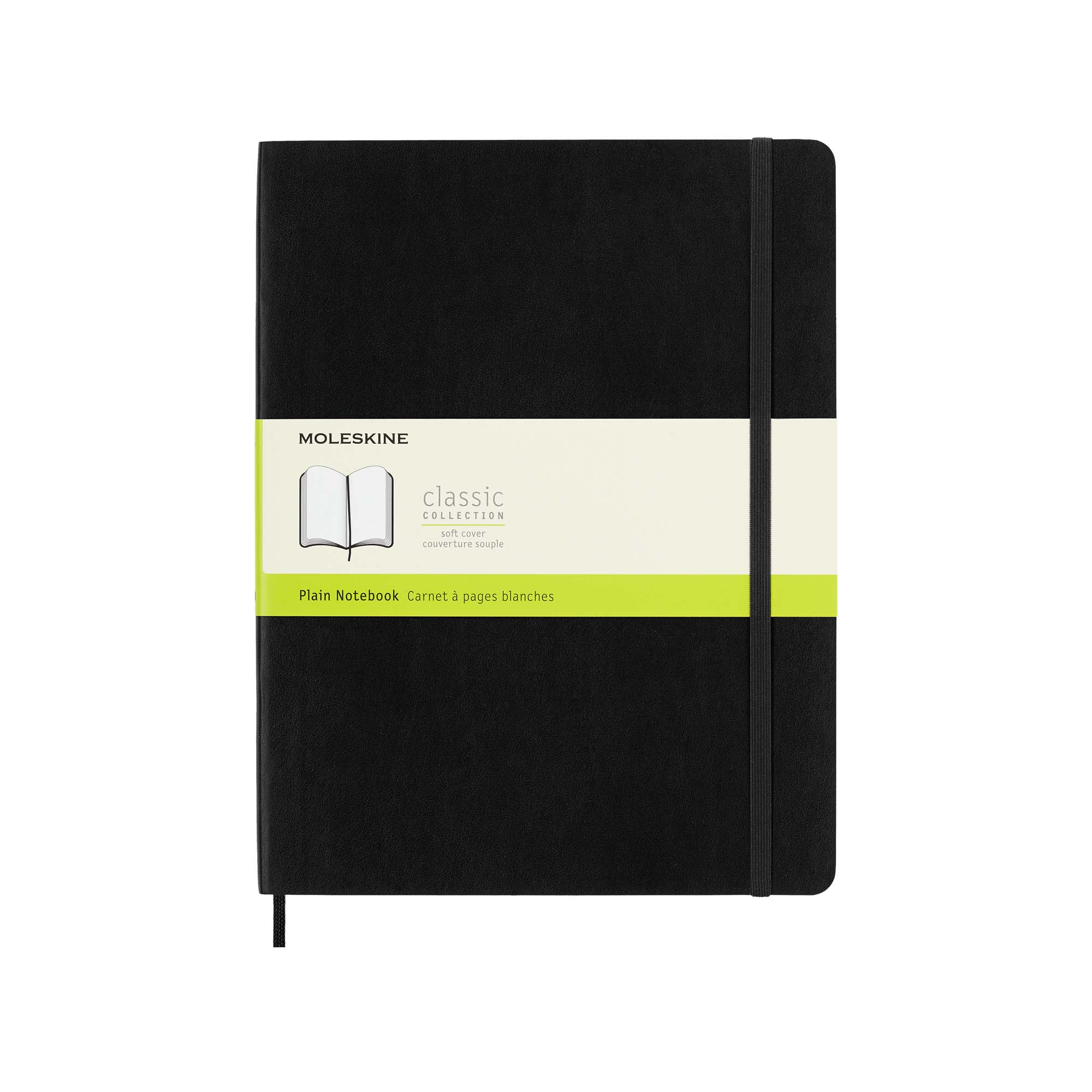 Ein schwarzes Moleskine Classic Notizbuch mit einem cremefarbenen und grünen Etikett und einem schwarzen Gummiband.