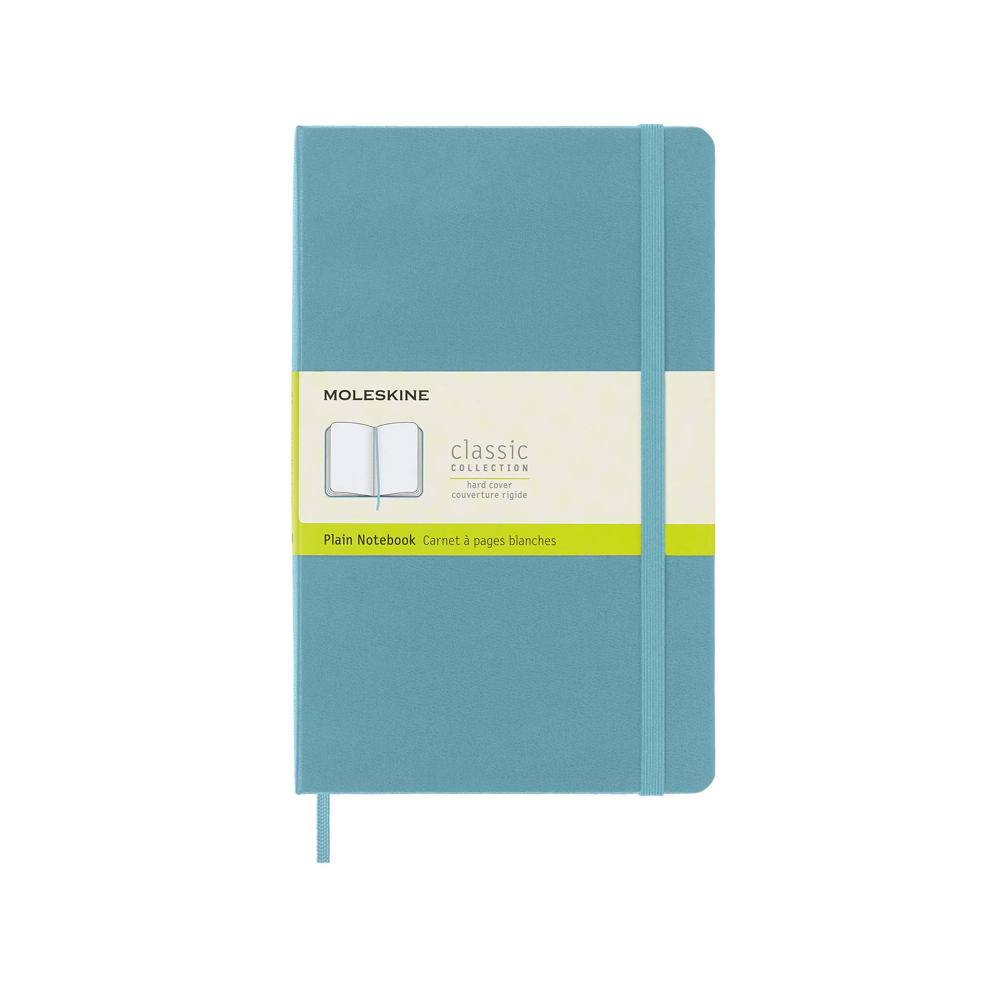 Ein türkisfarbenes Moleskine-Notizbuch. Es hat ein Band zum Schließen und ein Etikett mit der Aufschrift 'Classic Collection Plain Notebook'.