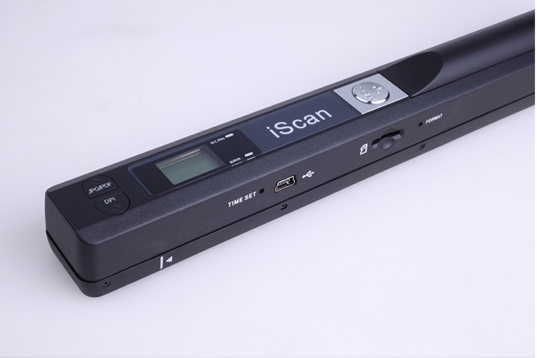 Ein schwarzer iScan-Scanner liegt auf einer weißen Oberfläche. Es hat Knöpfe, einen Bildschirm und einen USB-Anschluss.