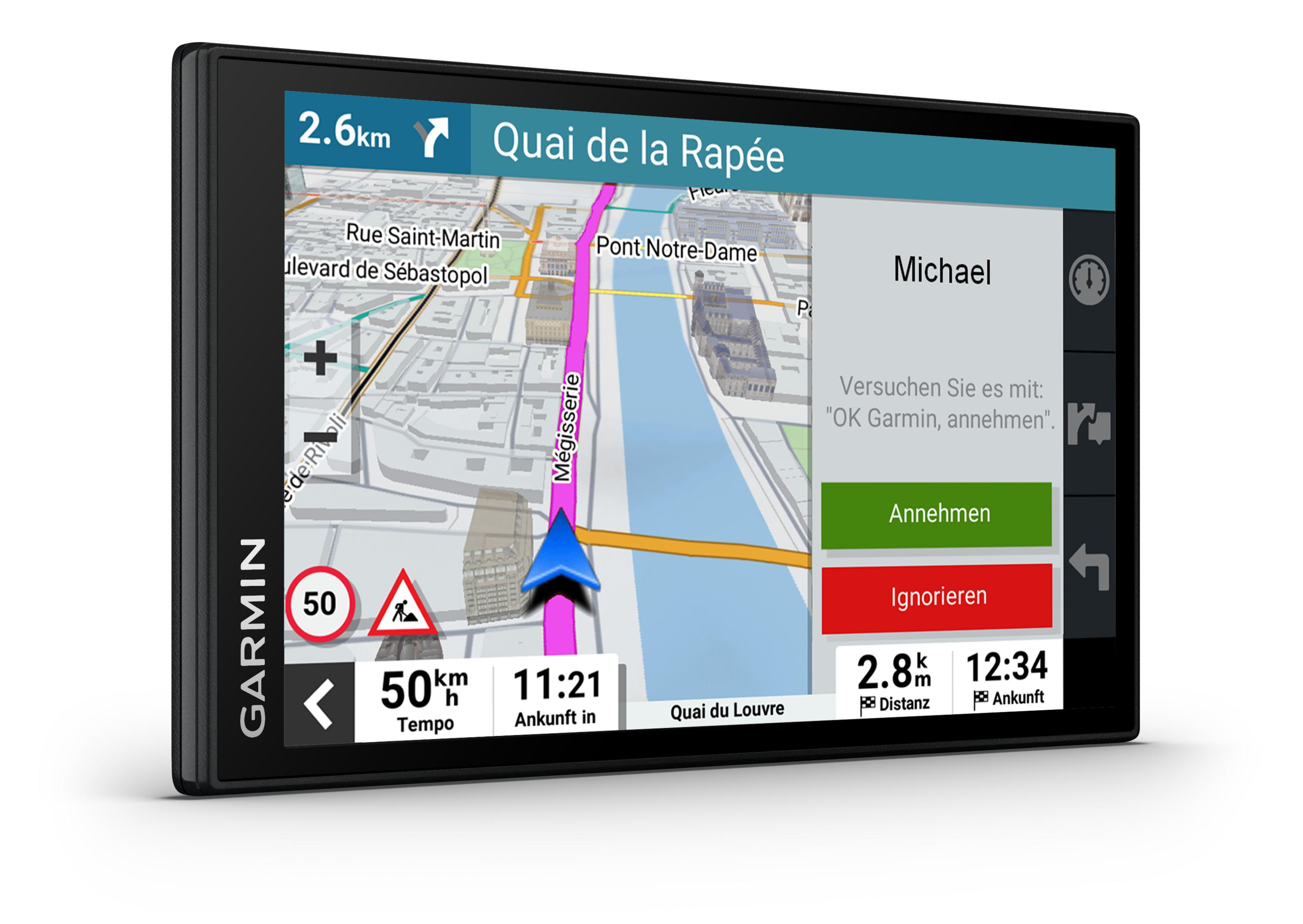 Uno schermo GPS Garmin mostra una mappa con indicazioni stradali. Visualizza dettagli di navigazione e opzioni.