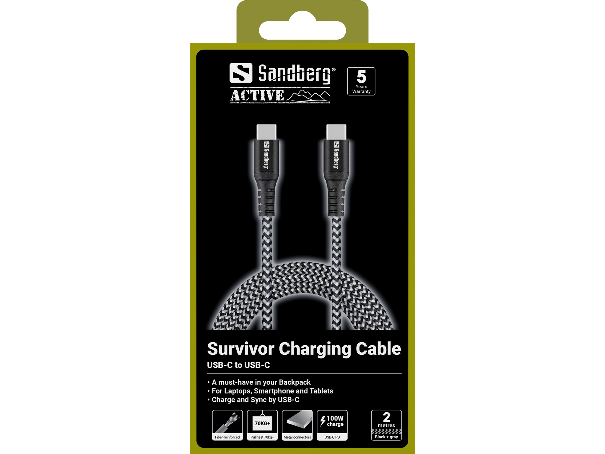 Kabel ładujący Sandberg Survivor w opakowaniu. Kabel jest czarno-szary, USB-C do USB-C. Opakowanie jest czarno-zielone.