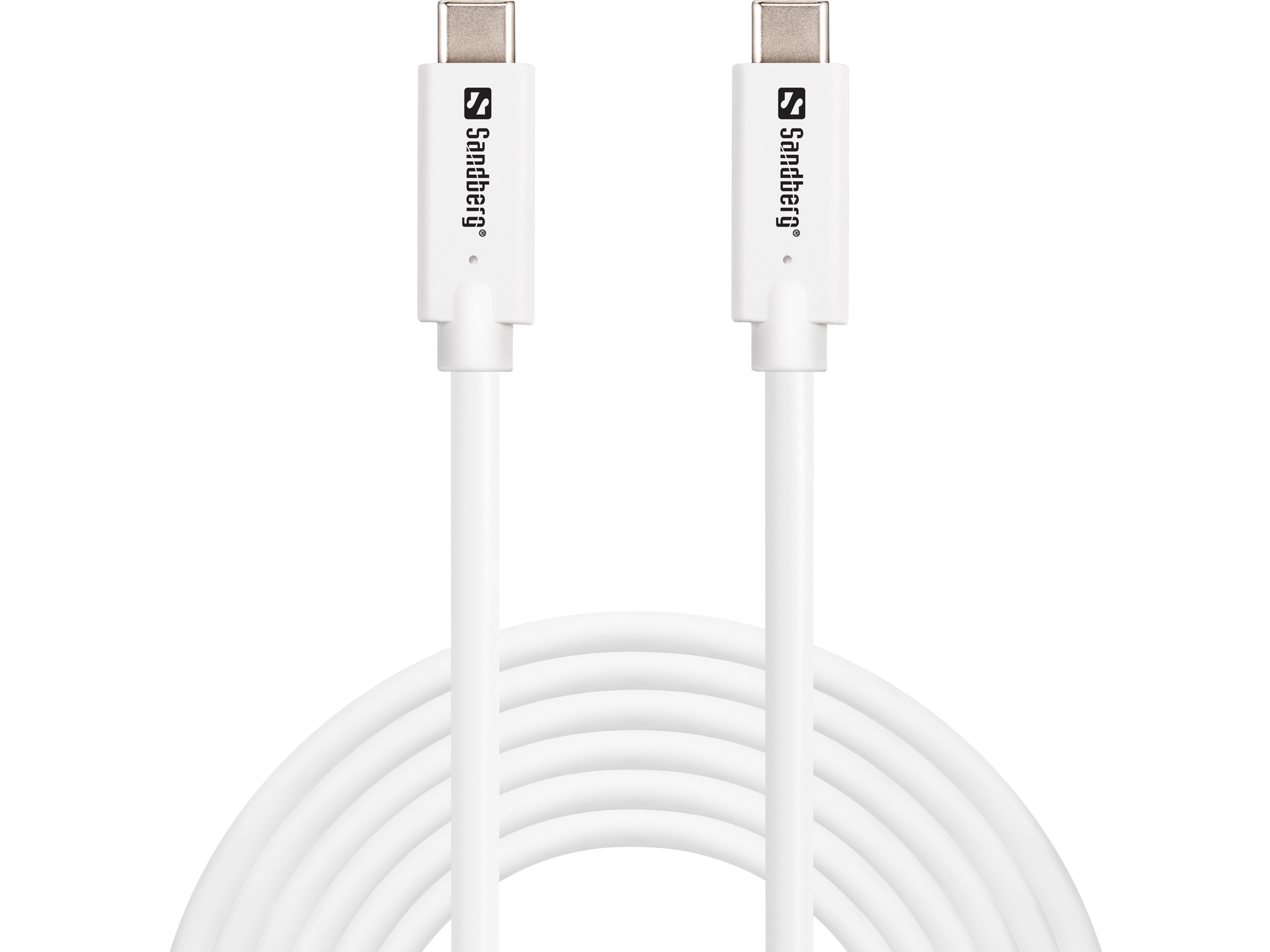 Due cavi USB-C bianchi, con marchio 'Sandberg', sono disposti su una superficie bianca. I cavi formano anelli.