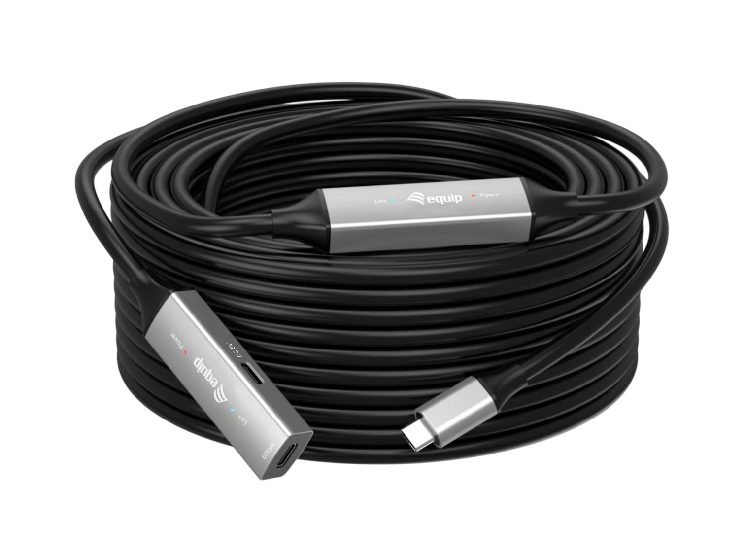 Câble noir enroulé. Connecteurs argentés aux deux extrémités. L'un a un port USB-C, l'autre le logo 'equip' et des ports.