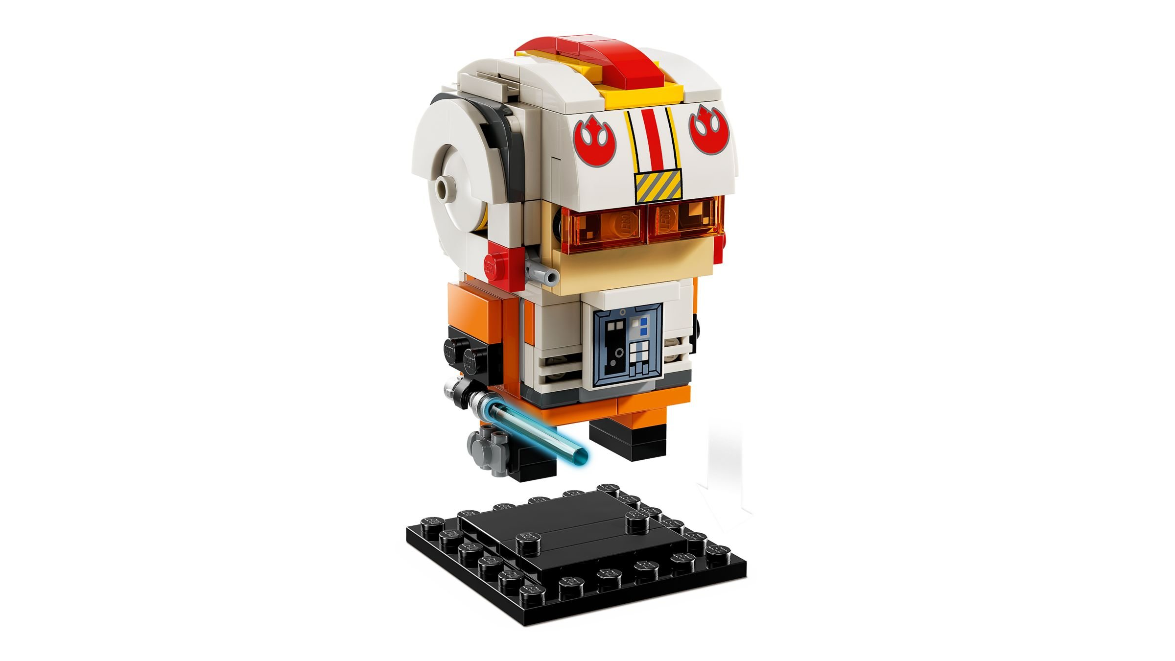 Lego-Figur eines Star-Wars-Piloten mit weißen, orangefarbenen und roten Farben, die auf einer schwarzen Basis steht.