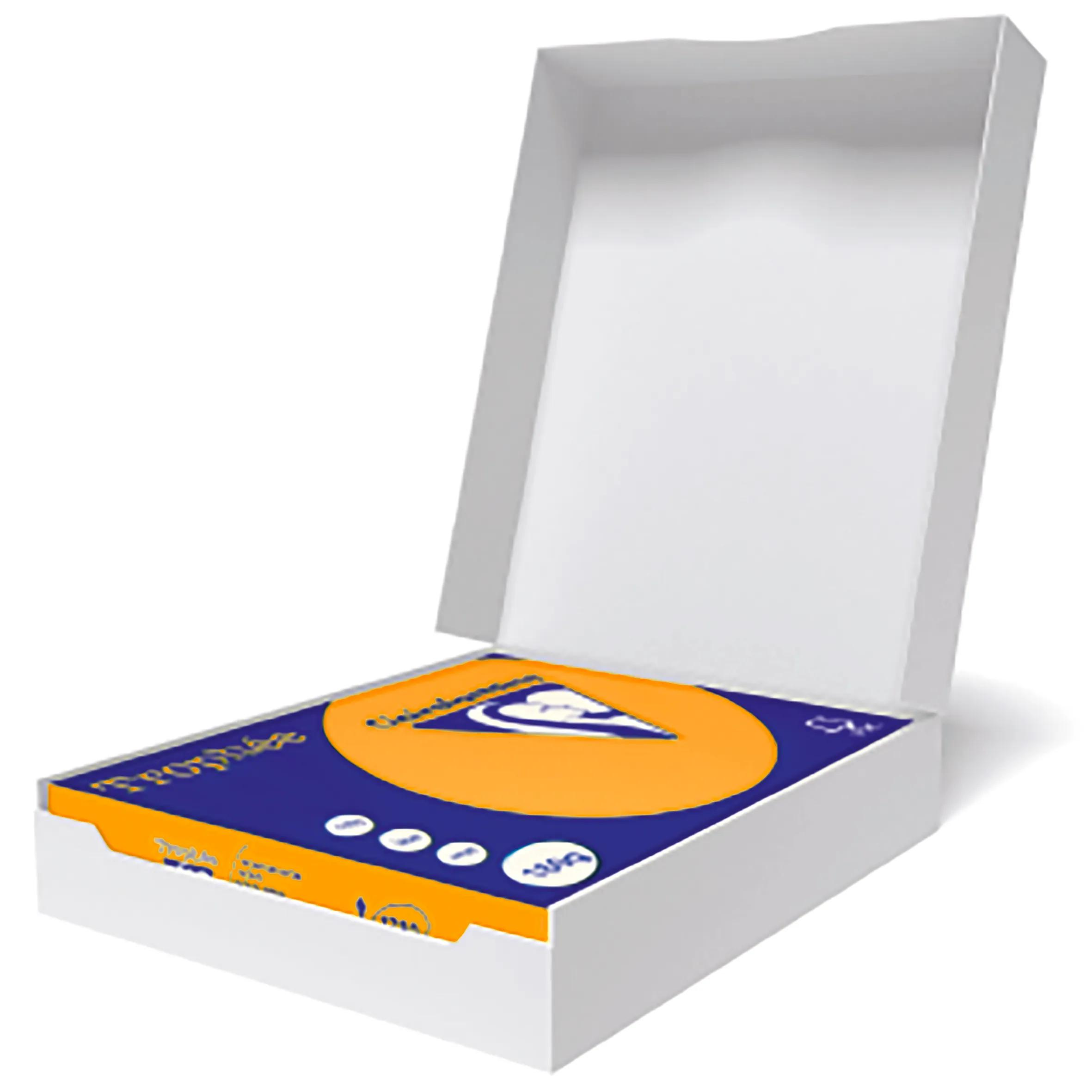 Caja blanca abierta con una pila de papel naranja y azul dentro. El papel tiene un logotipo y texto.