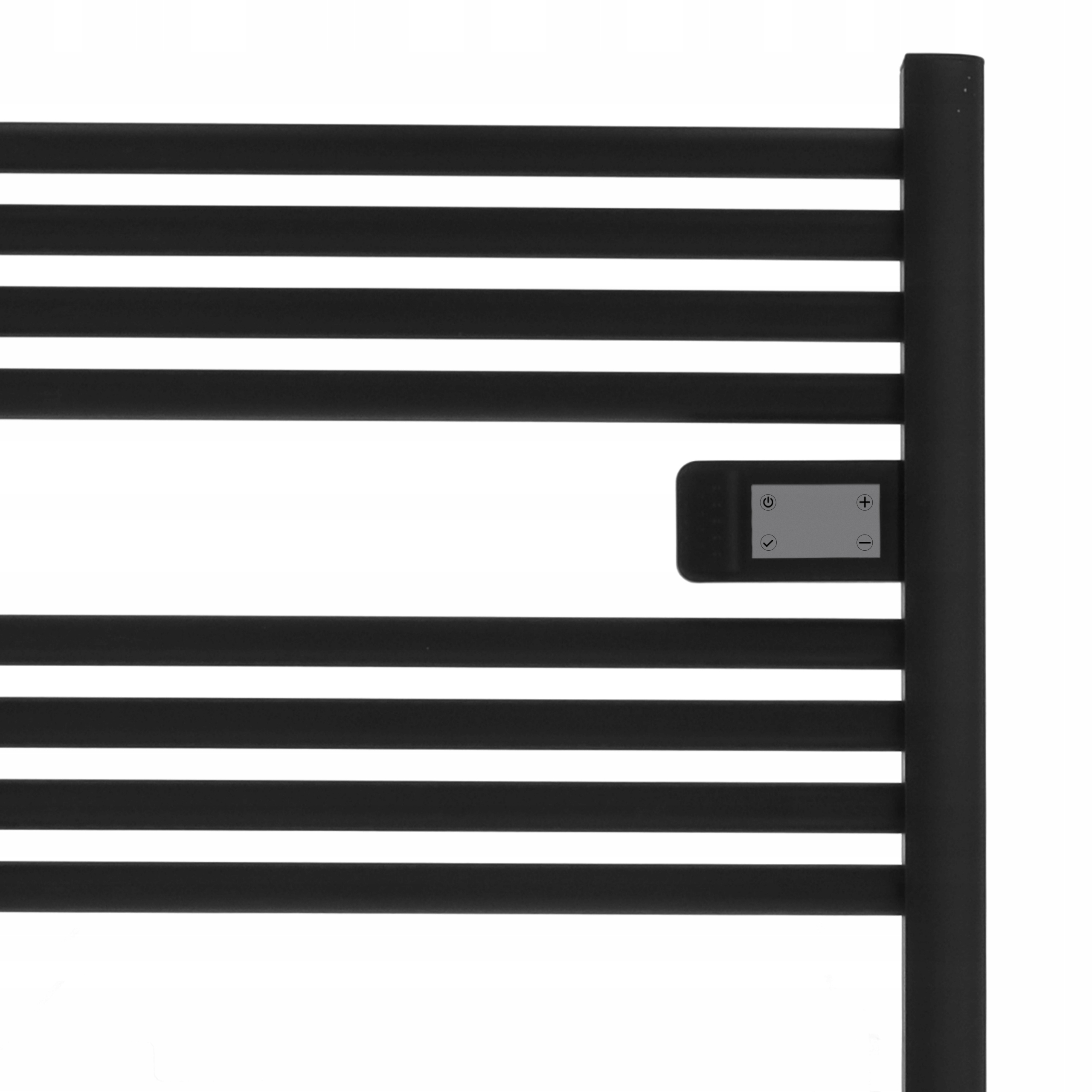 Czarny grzejnik do ręczników z poziomymi prętami i panelem sterowania na białym tle.