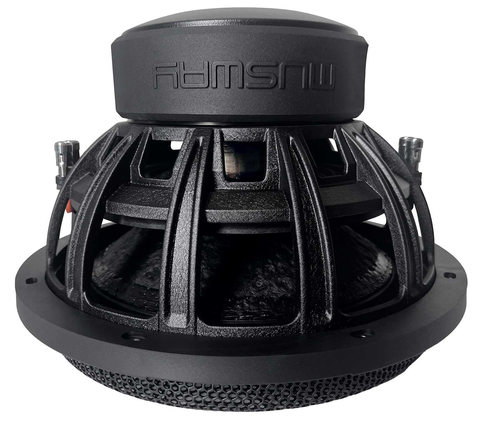 Schwarzer Subwoofer mit dem Wort MUSWAY oben. Es hat eine käfigartige Struktur und ein Netz am Boden.