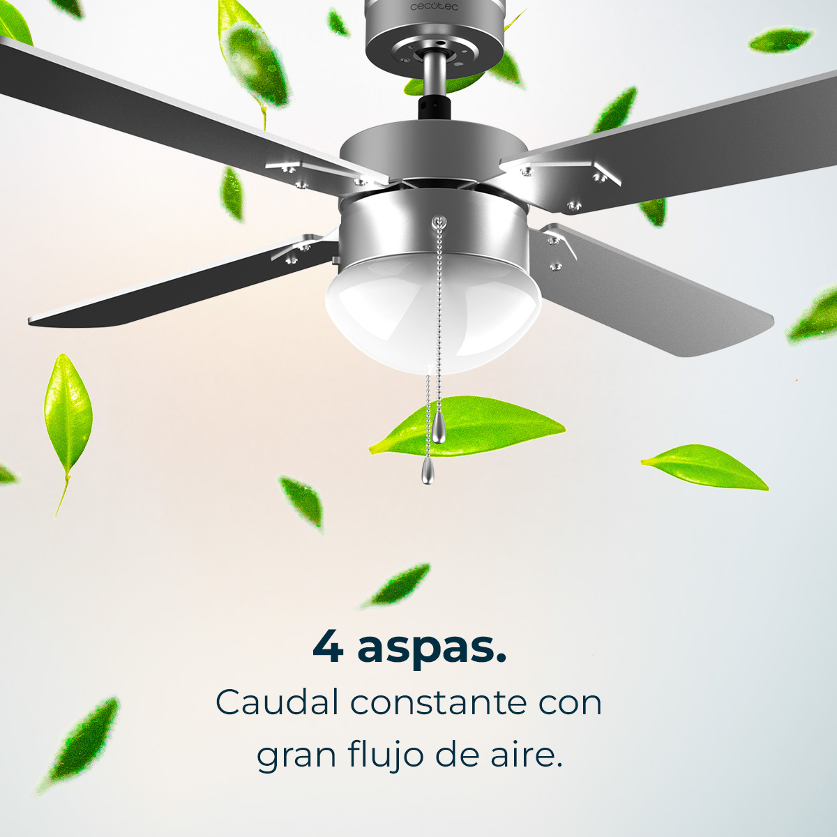 Srebrny wentylator sufitowy z czterema łopatkami i światłem. Zielone liście rozrzucone. Tekst: '4 ostrza'.