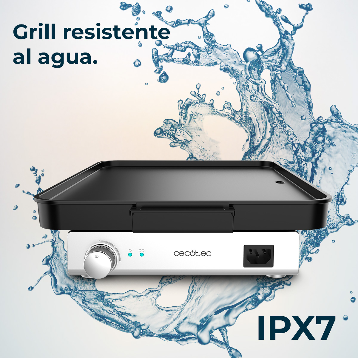A black and white grill with water splash effect. Text says 'Grill resistente al agua' and 'IPX7'.