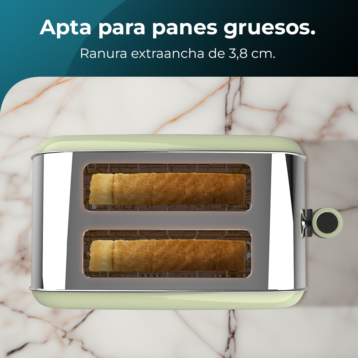 Un tostapane verde e cromato con due fessure, ognuna con una fetta di pane tostato, su sfondo marmoreo.