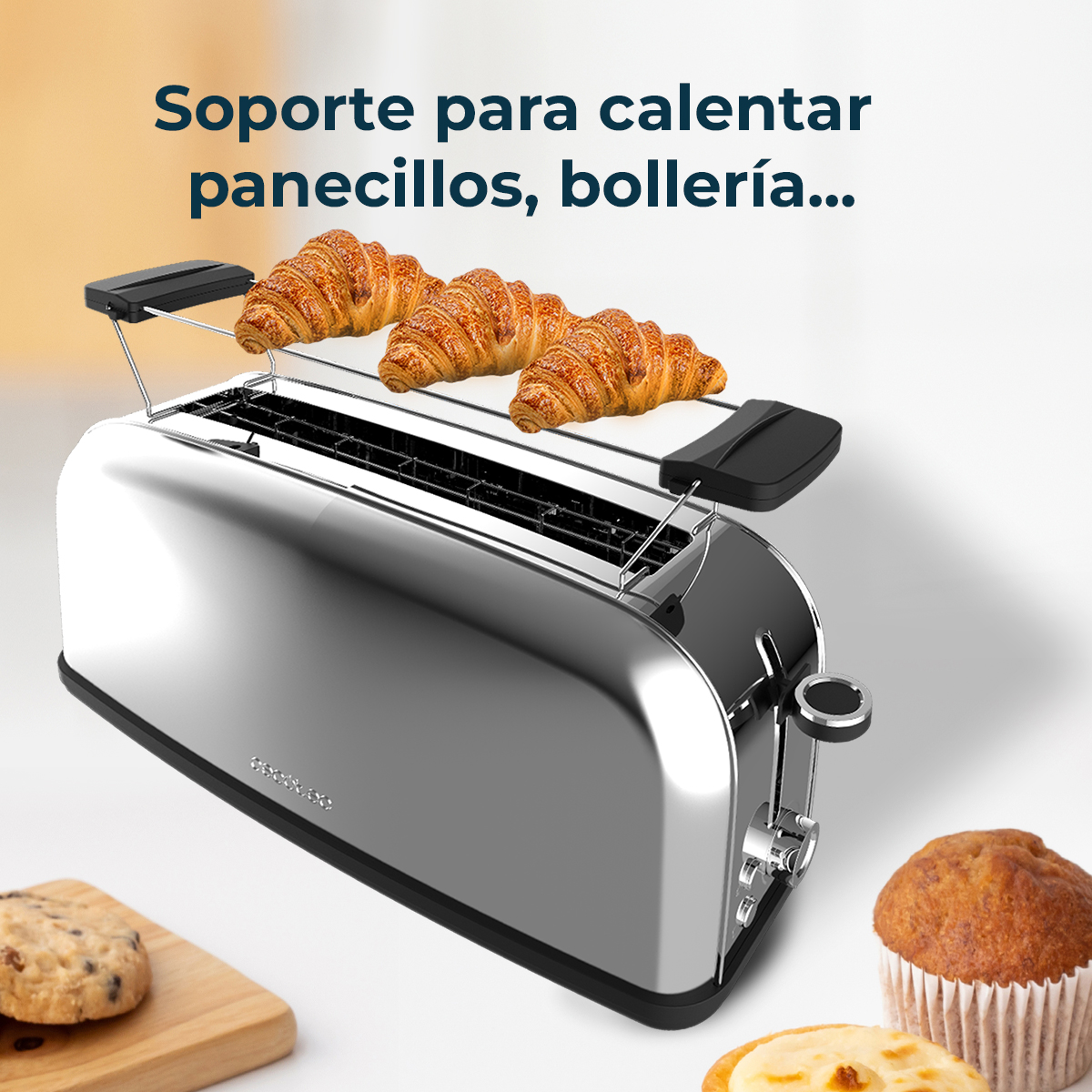 Ein Chrom-Toaster mit Croissants oben drauf. Ein Muffin, Keks und Gebäck sind im Vordergrund. Text oben lautet 'Unterstützung zum Aufwärmen von Brötchen'.