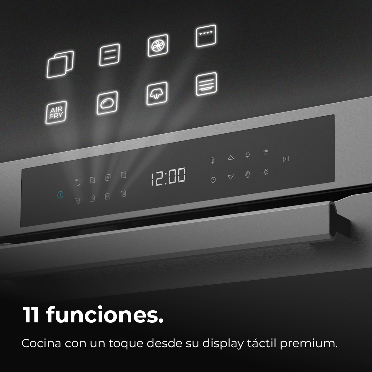 Primer plano de un panel de control del horno con iconos iluminados y una pantalla de reloj digital a las 12:00. El texto debajo dice 11 funciones.