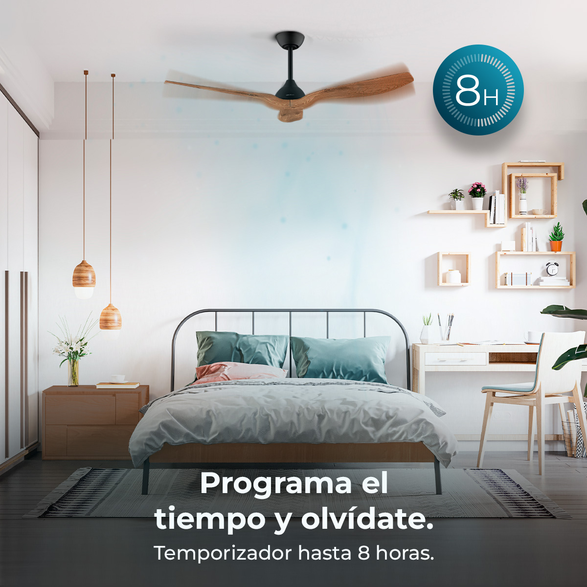 Dormitorio con cama, ventilador y temporizador. Texto: 'Programa el tiempo y olvídate. Temporizador hasta 8 horas.'