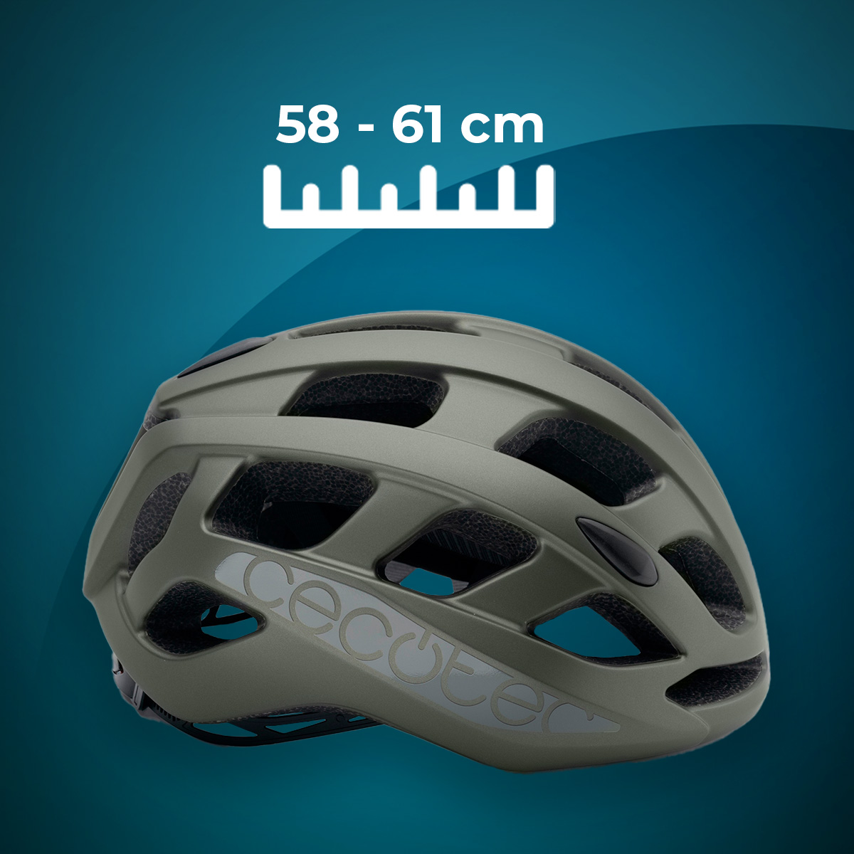 Se muestra un casco de bicicleta verde oliva con la marca 'Cecotec'. Son visibles una regla blanca y el texto '58 - 61 cm'.
