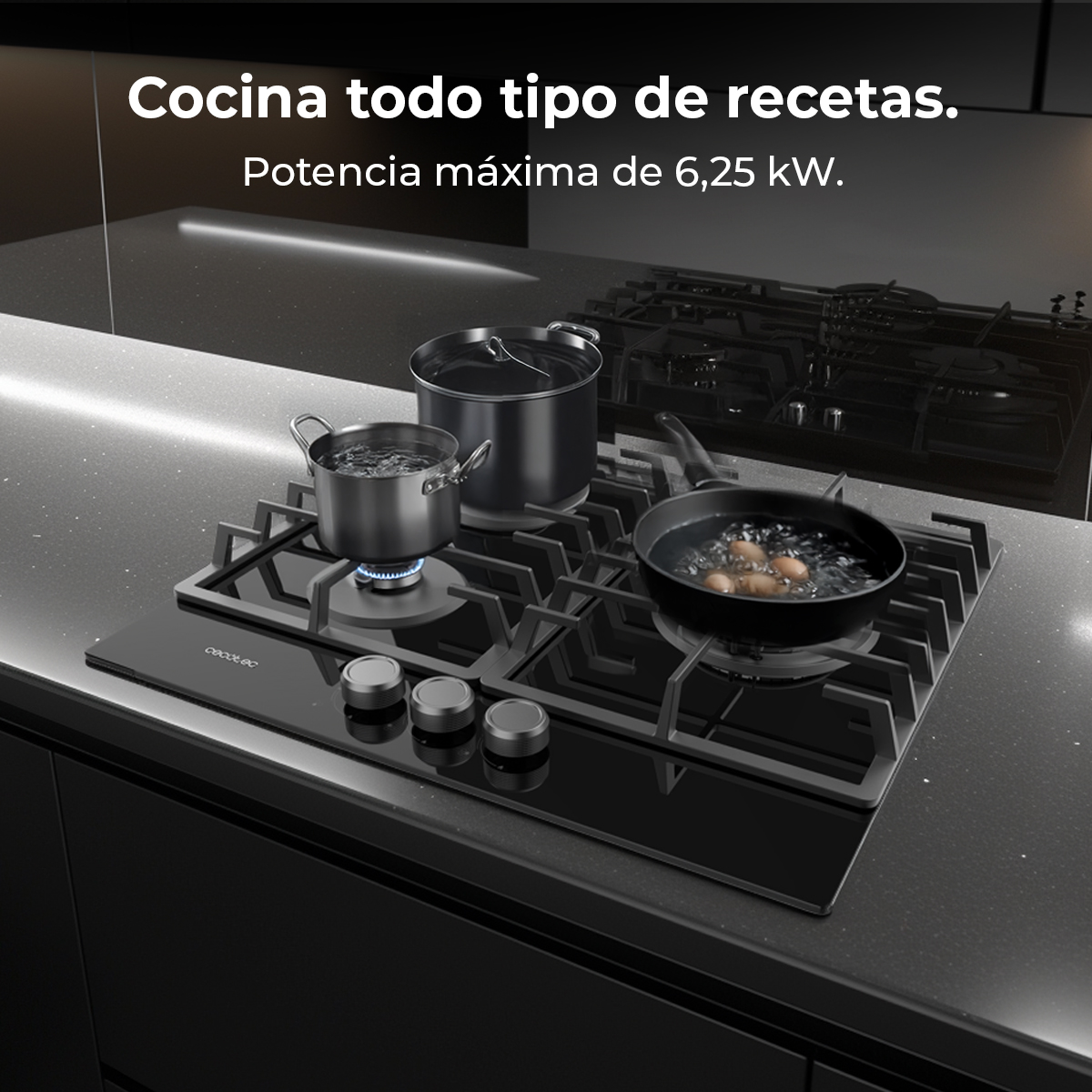 Nowoczesna czarna płyta grzewcza z trzema garnkami do gotowania. Tekst powyżej mówi: 'Gotuj wszystkie rodzaje przepisów. Maksymalna moc 6,25 kW.'